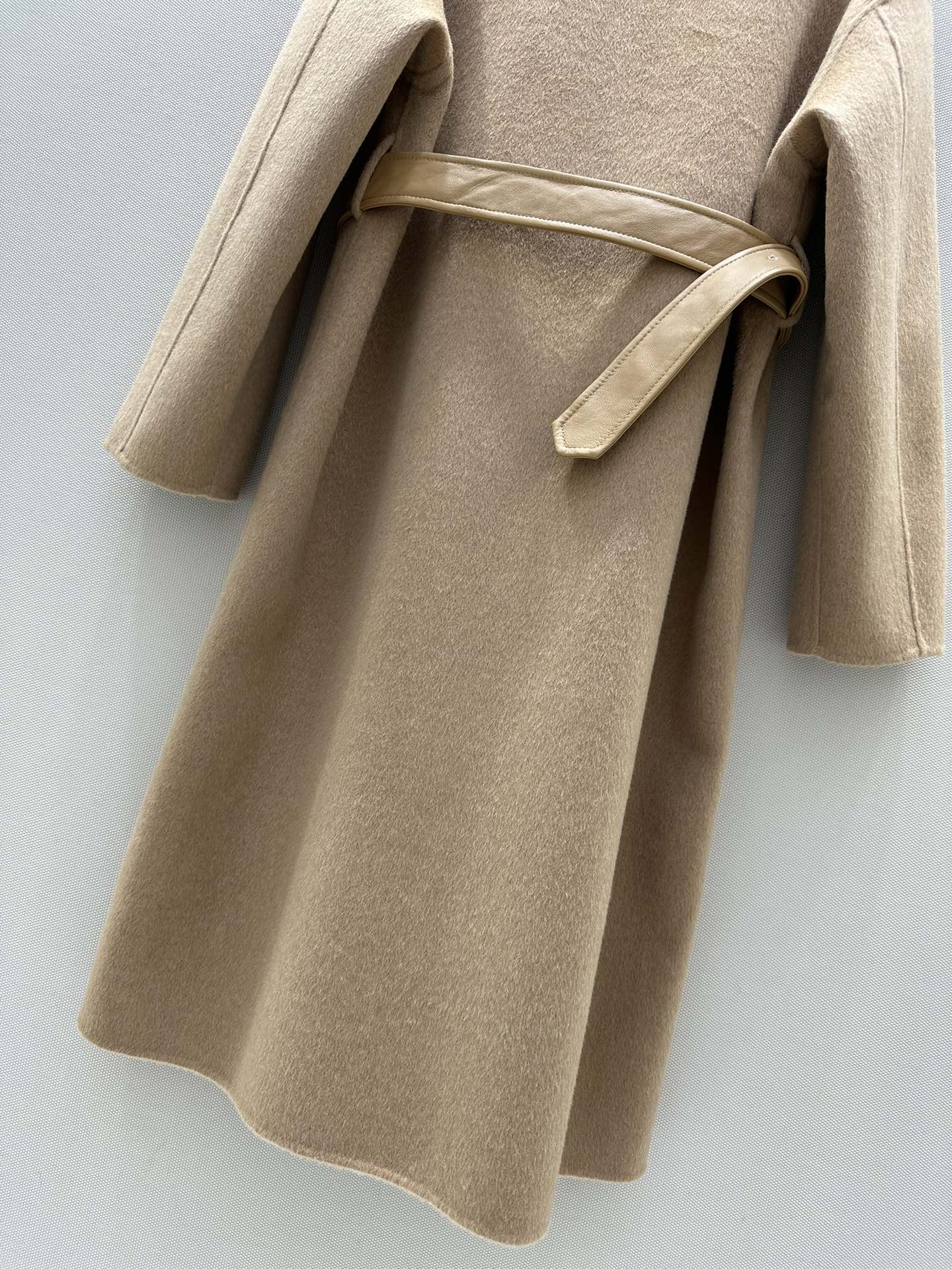 FEN* 24SS Cashmere Coat 1:1 VIP