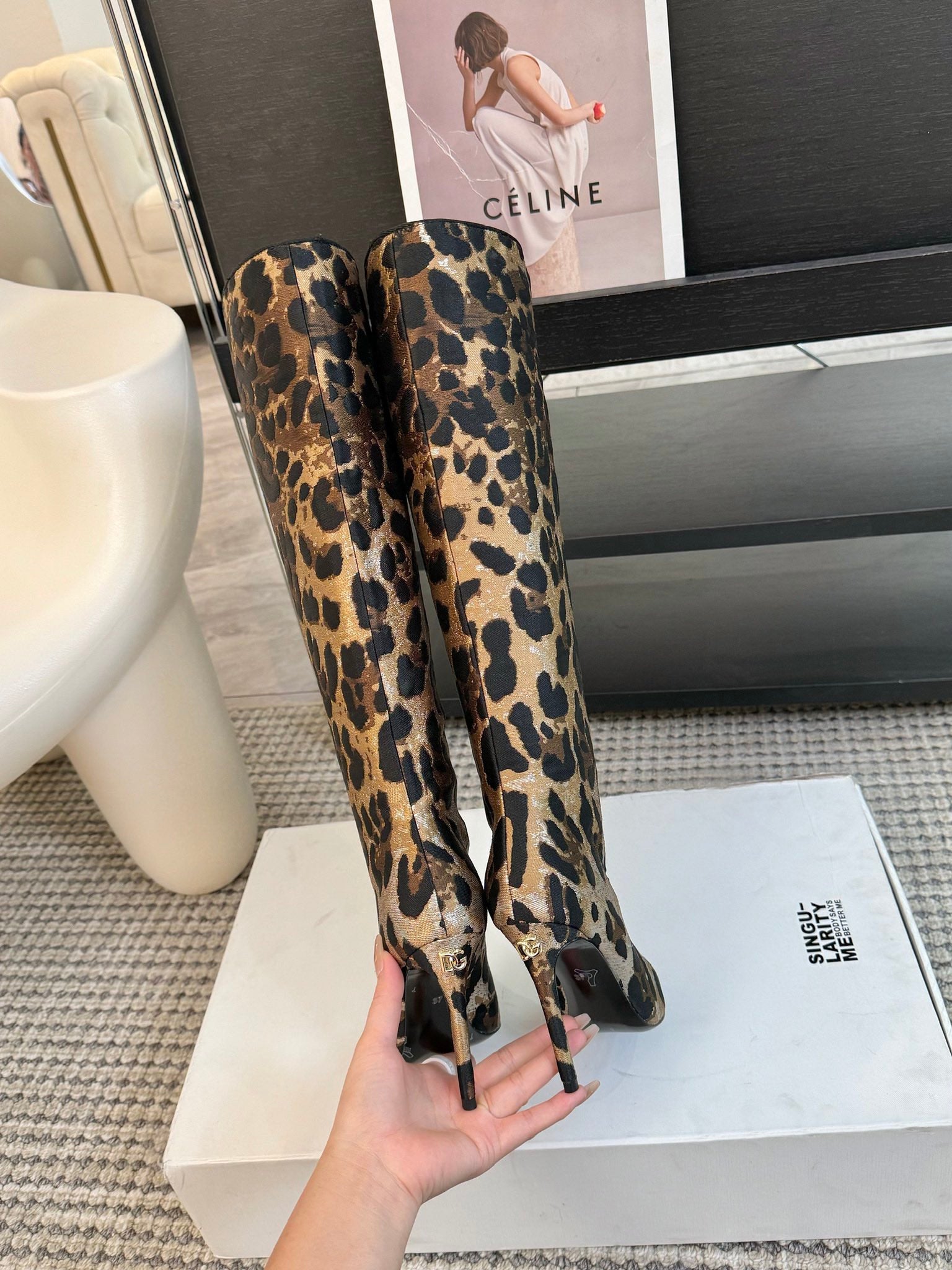 Dolc* & Gabban* 24SS Pointed Toe Leopard Print High Heel Boots 1:1 VIP 11