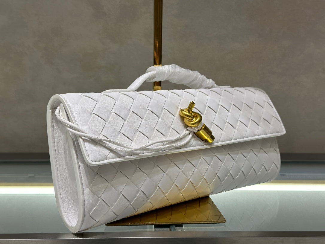 BV* New Braided Clutch