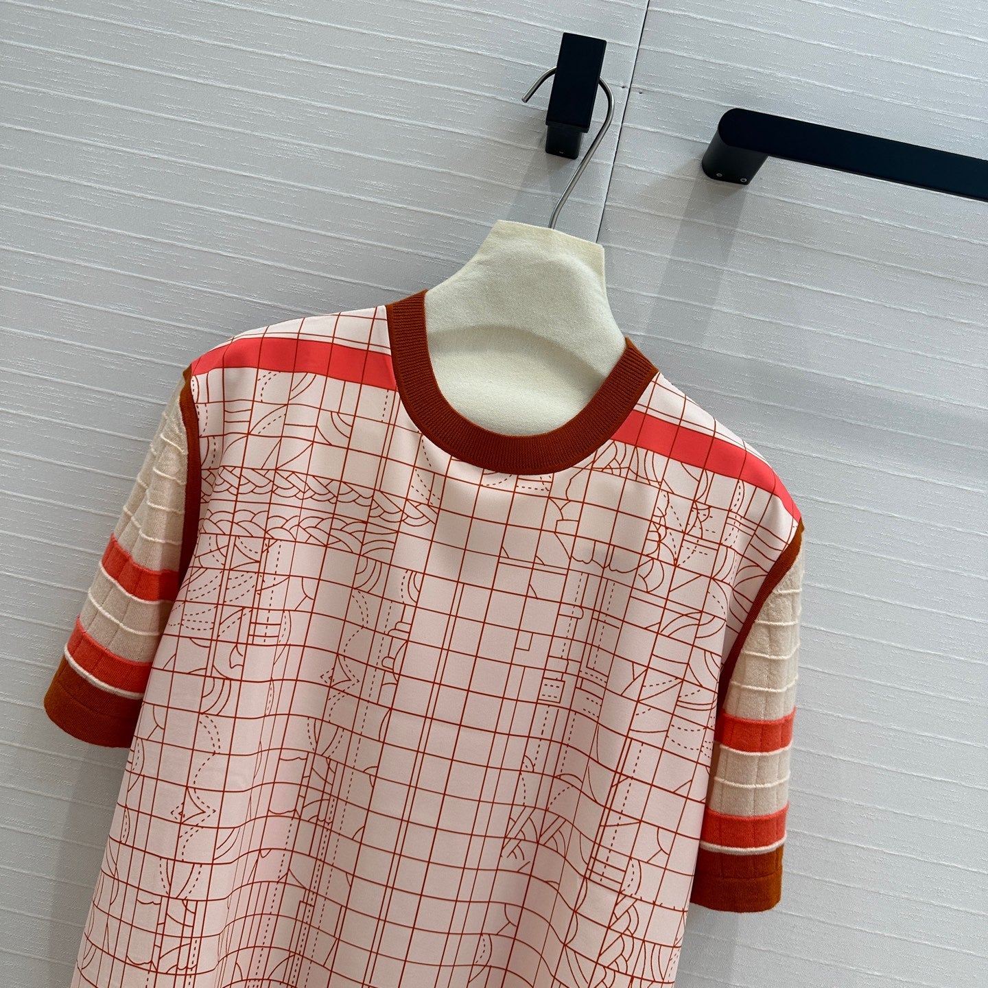 Herm* 25SS patchwork pattern sweater