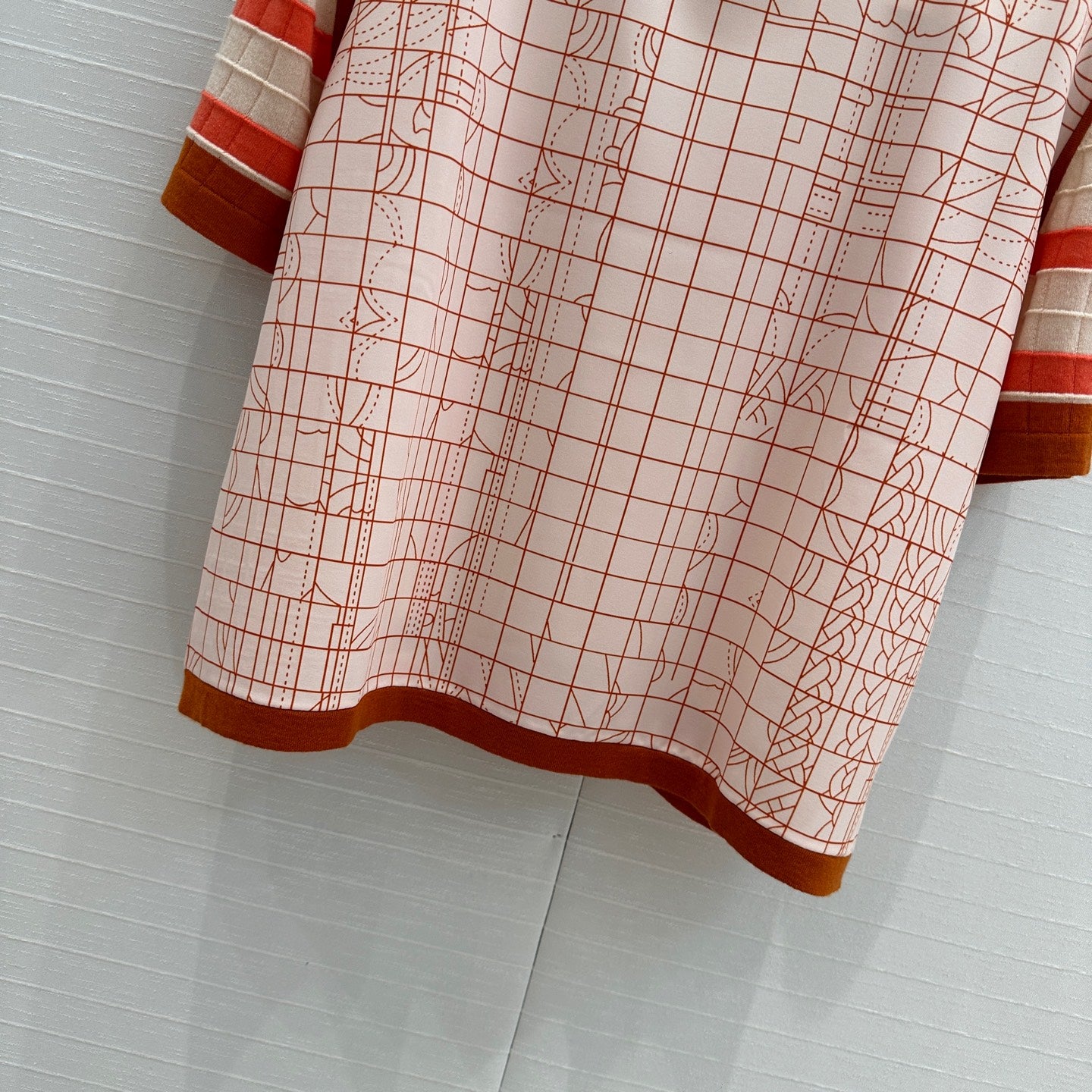 Herm* 25SS patchwork pattern sweater