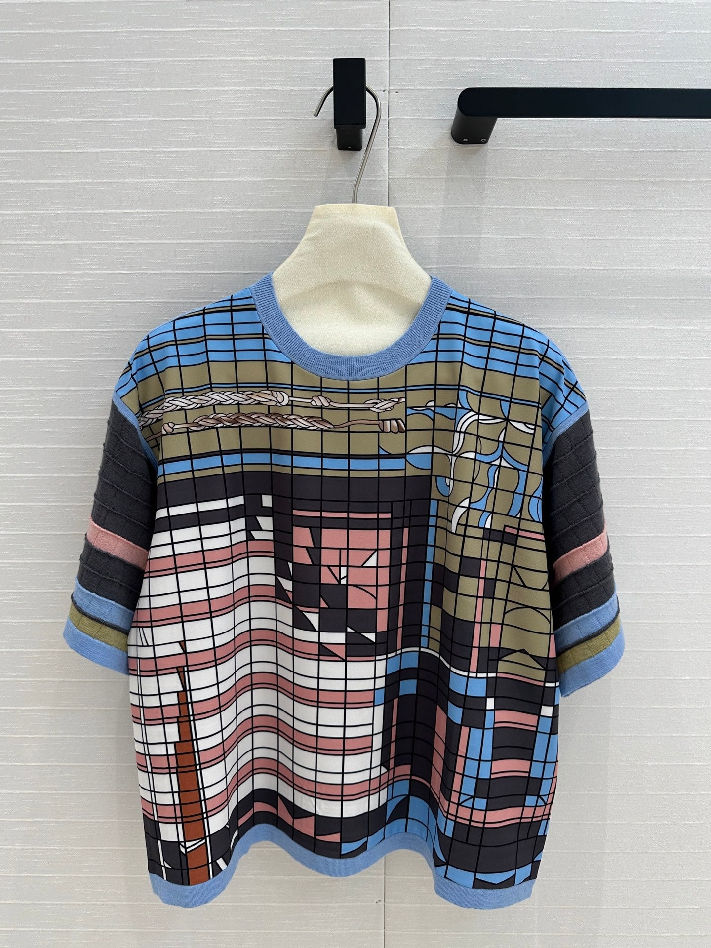 Herm* 25SS patchwork pattern sweater