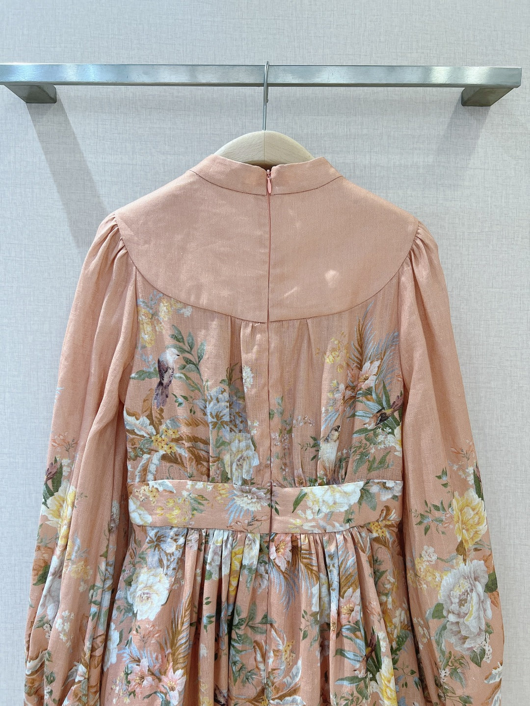 ZIMMERM* Deep V-neck long-sleeved dress