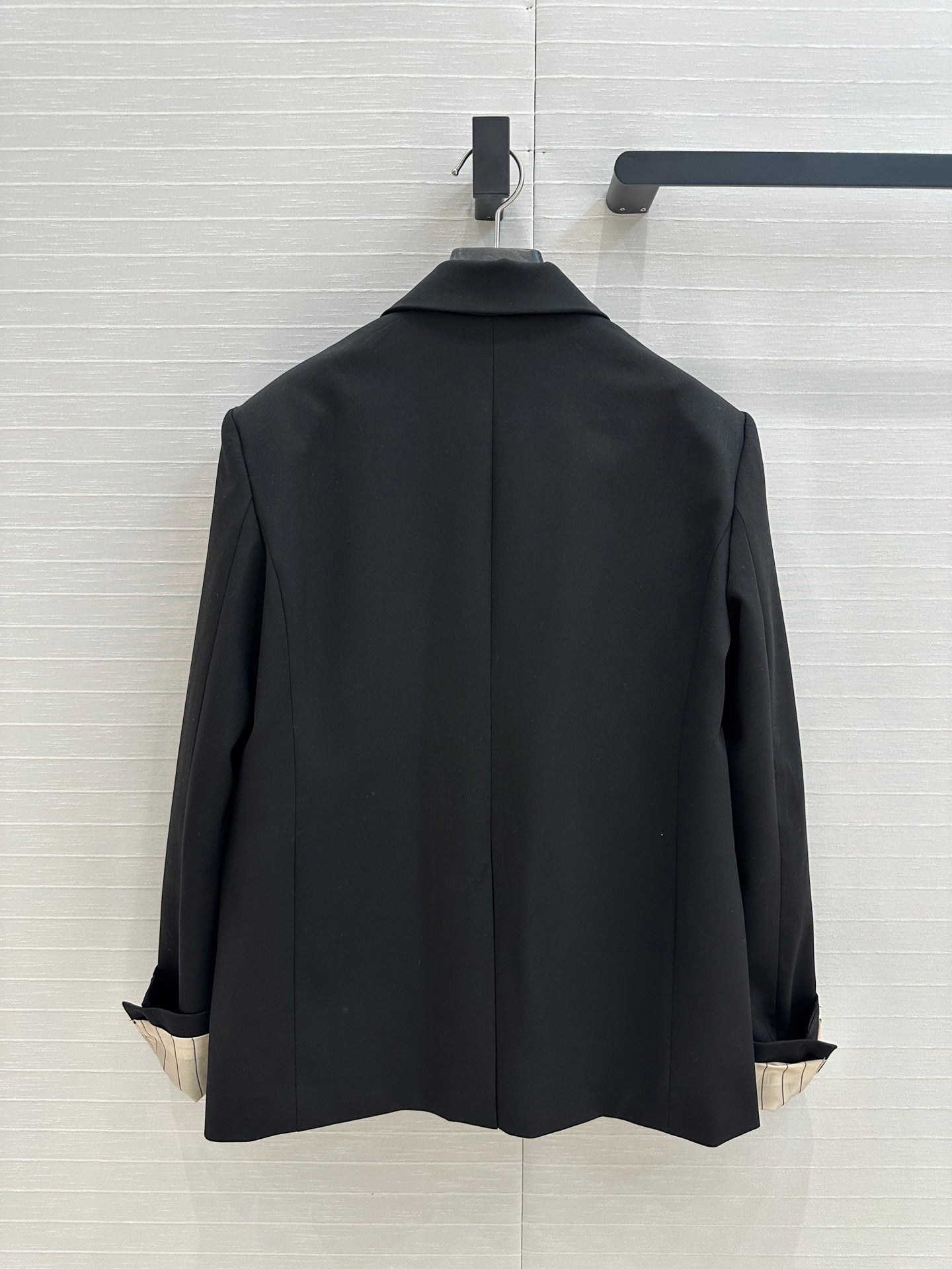 PRA* 25SS Minimalist Striped Sleeve Blazer