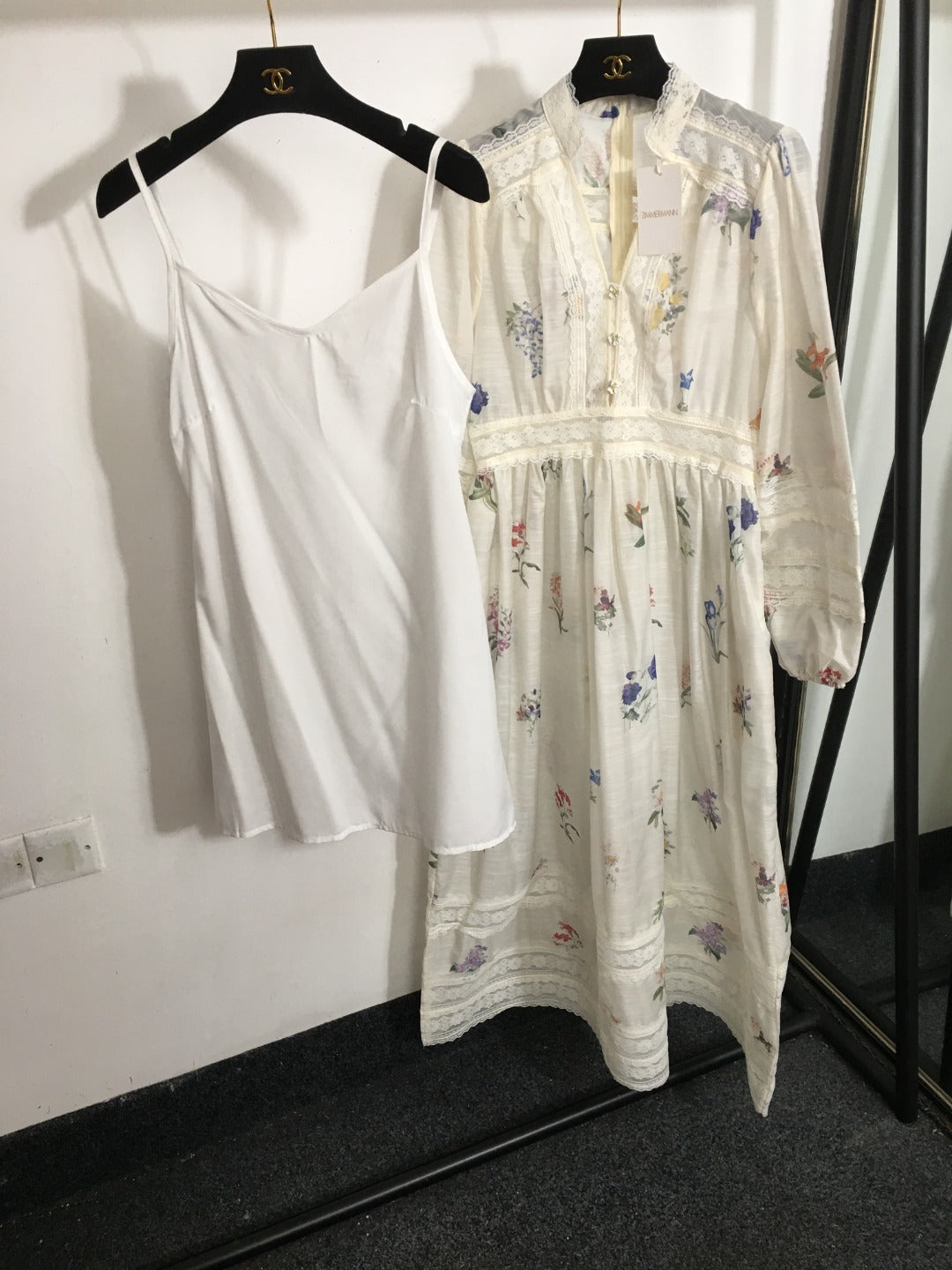 ZIMMERM* Colorful printed lace patchwork V-neck dress