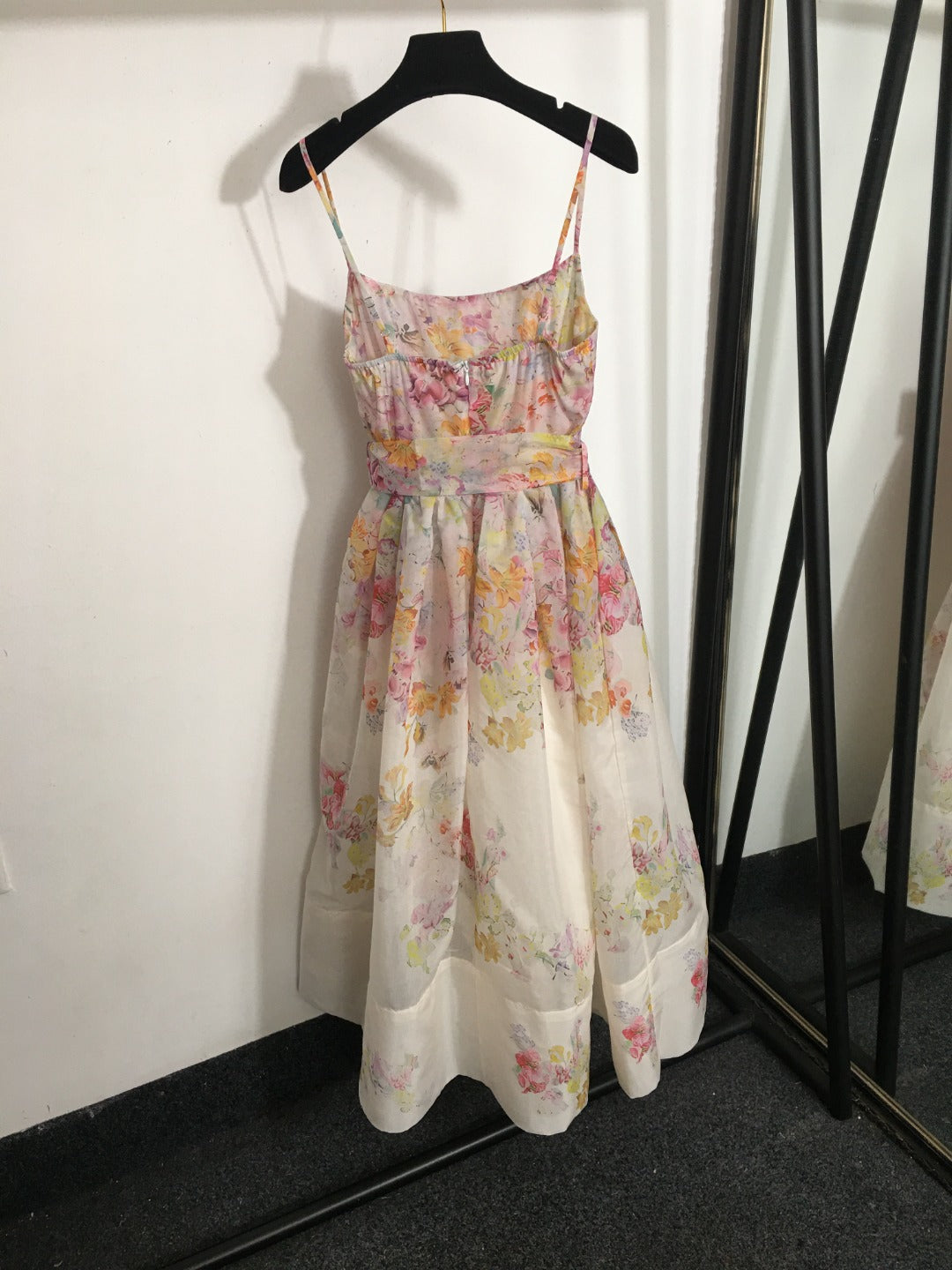 ZIMMERM*Pastoral style flower tie waist suspender dress