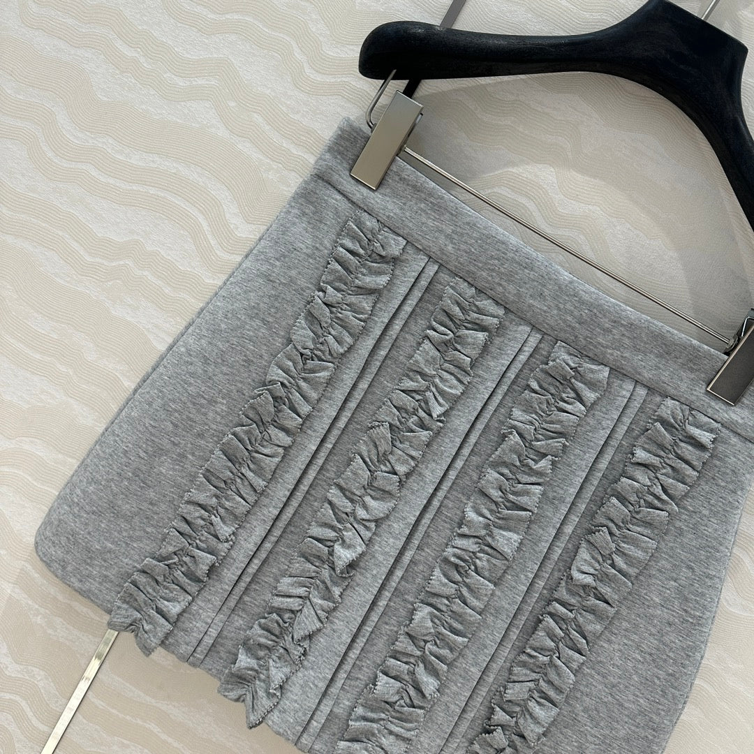 MIU* 25SS Sweater Jacket/Short Skirt