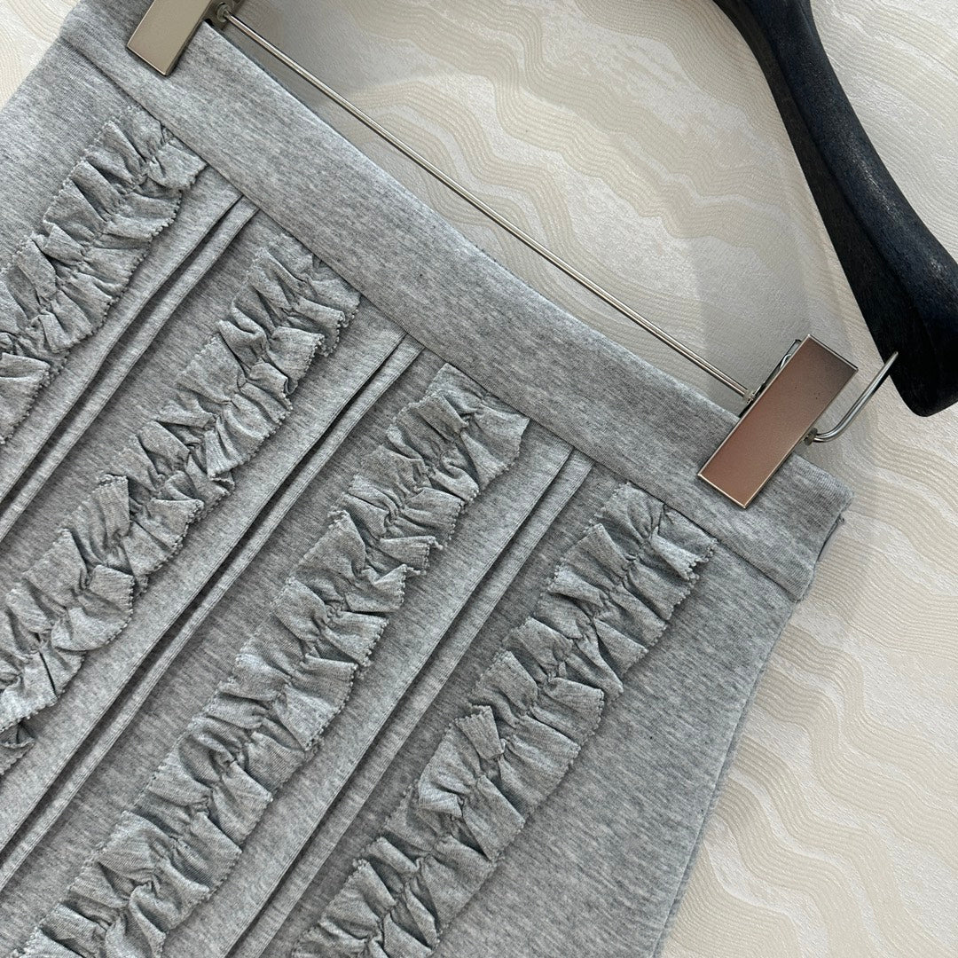 MIU* 25SS Sweater Jacket/Short Skirt