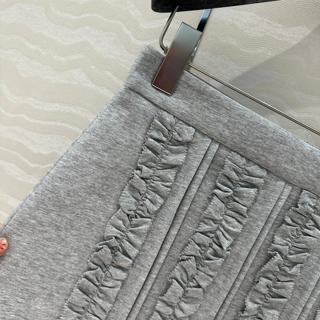 MIU* 25SS Sweater Jacket/Short Skirt