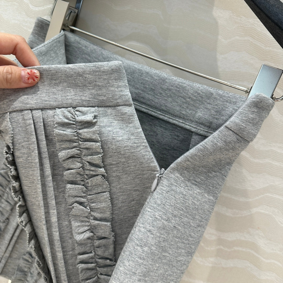 MIU* 25SS Sweater Jacket/Short Skirt