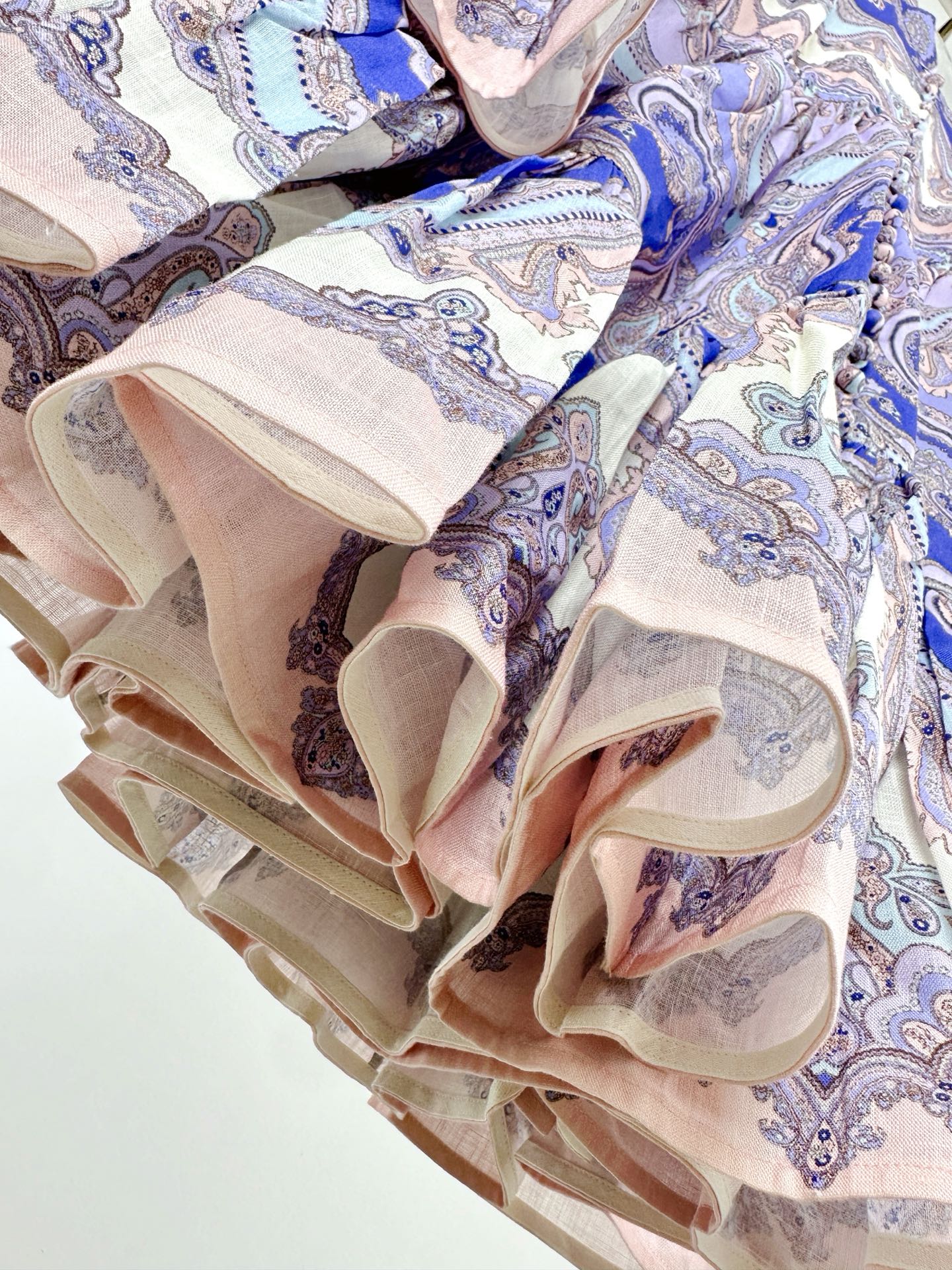 ZIMMERM* 25SS Button Midi Skirt