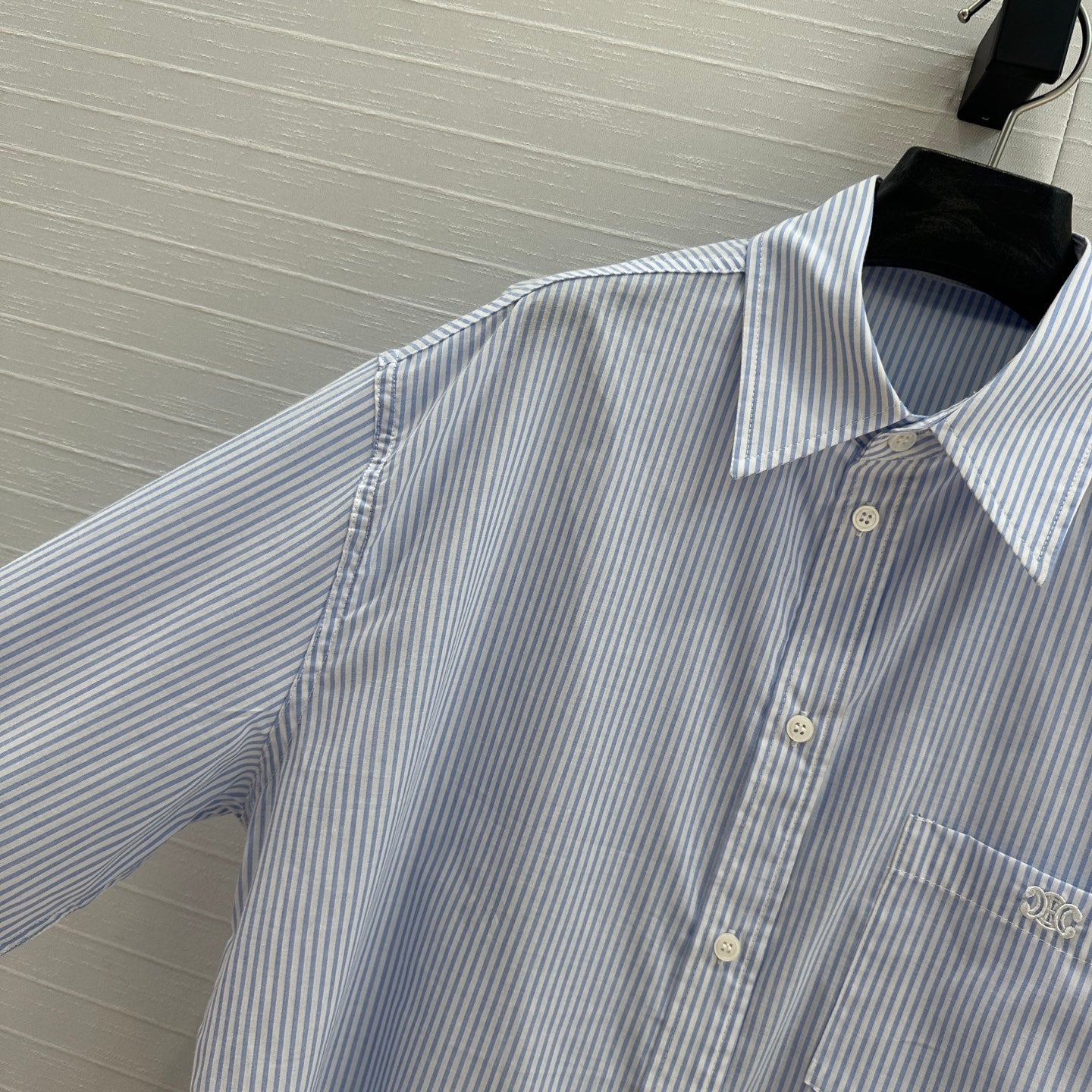 Celin* 25SS Cropped Shirt