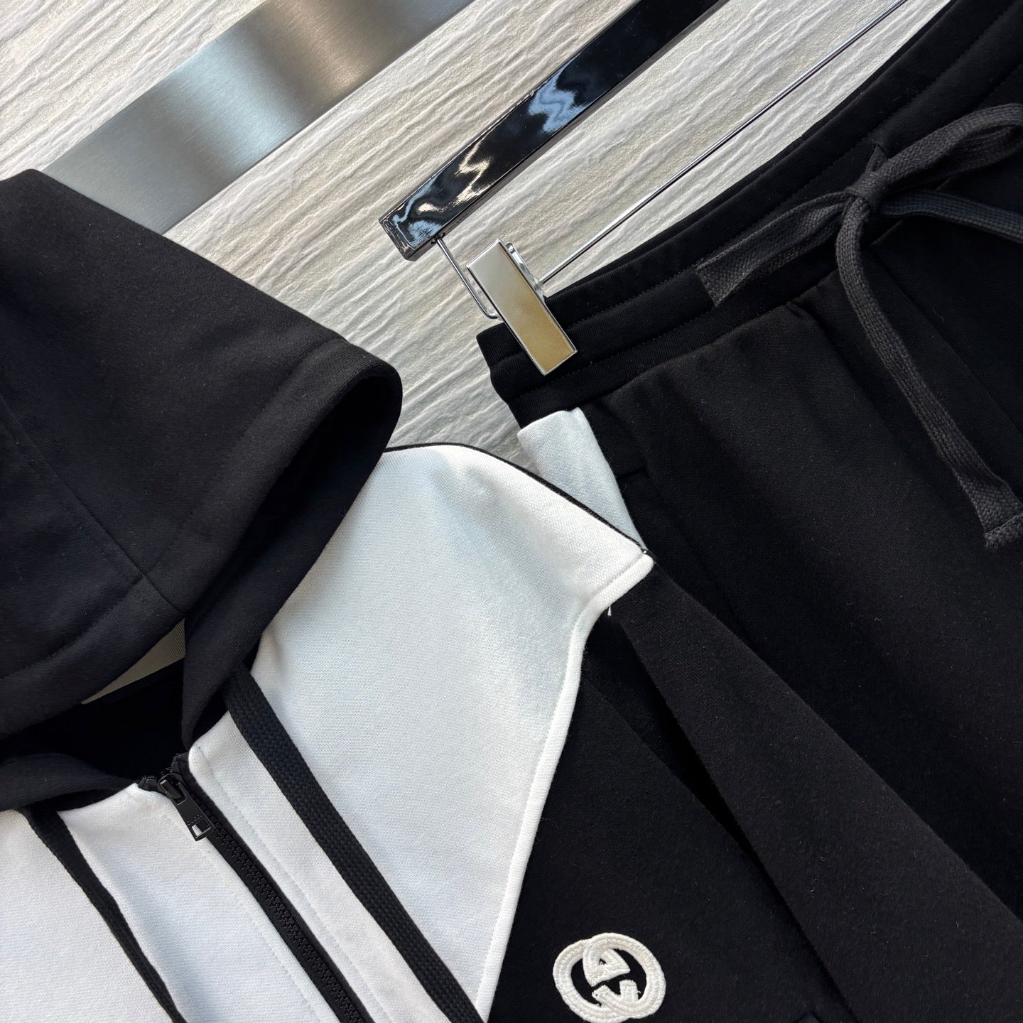 GUC* 25SS Zipper Jacket + High Waist Casual Pants