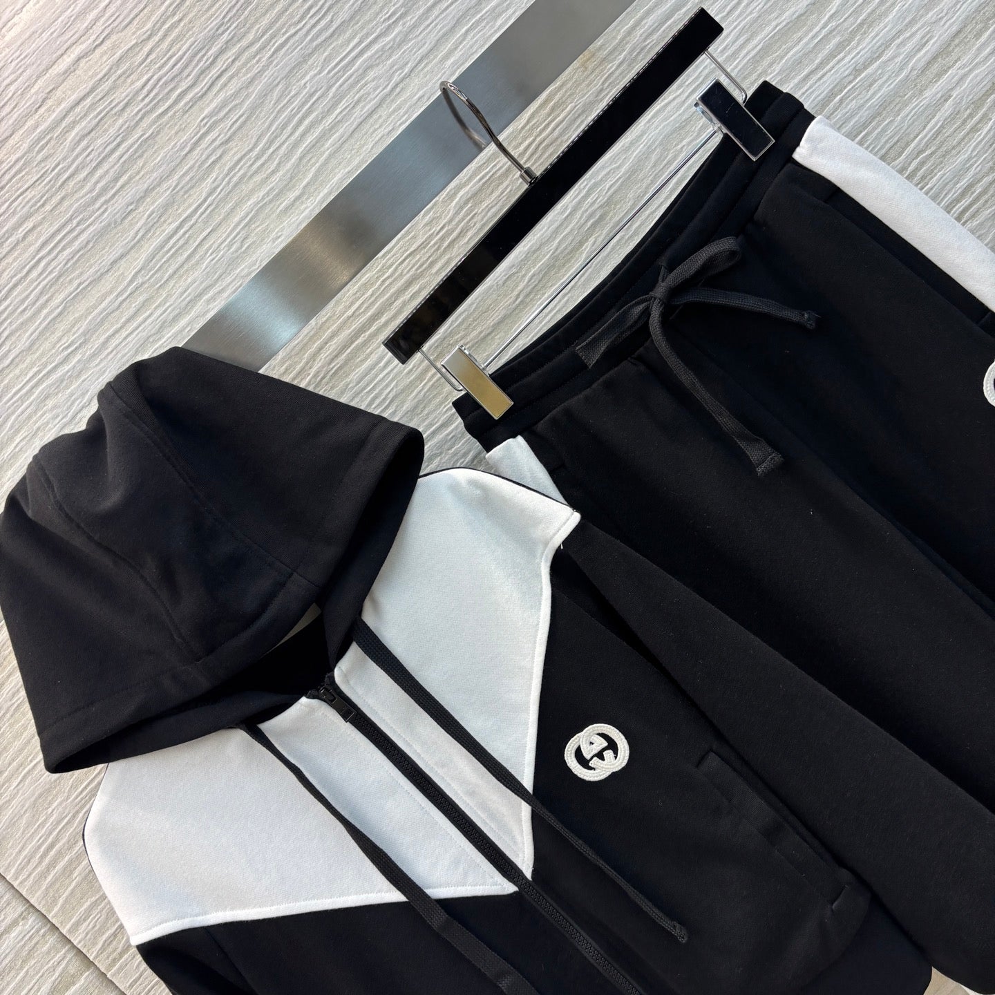 GUC* 25SS Zipper Jacket + High Waist Casual Pants