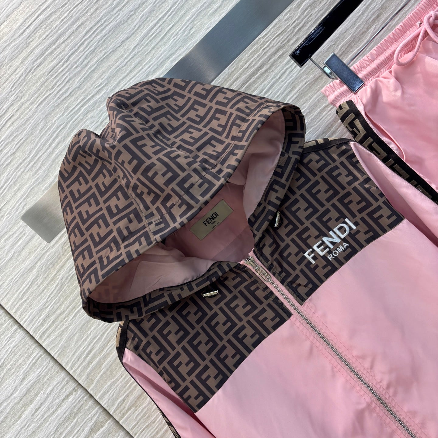 FED* 25SS Hooded Zipper Jacket + Shorts Set