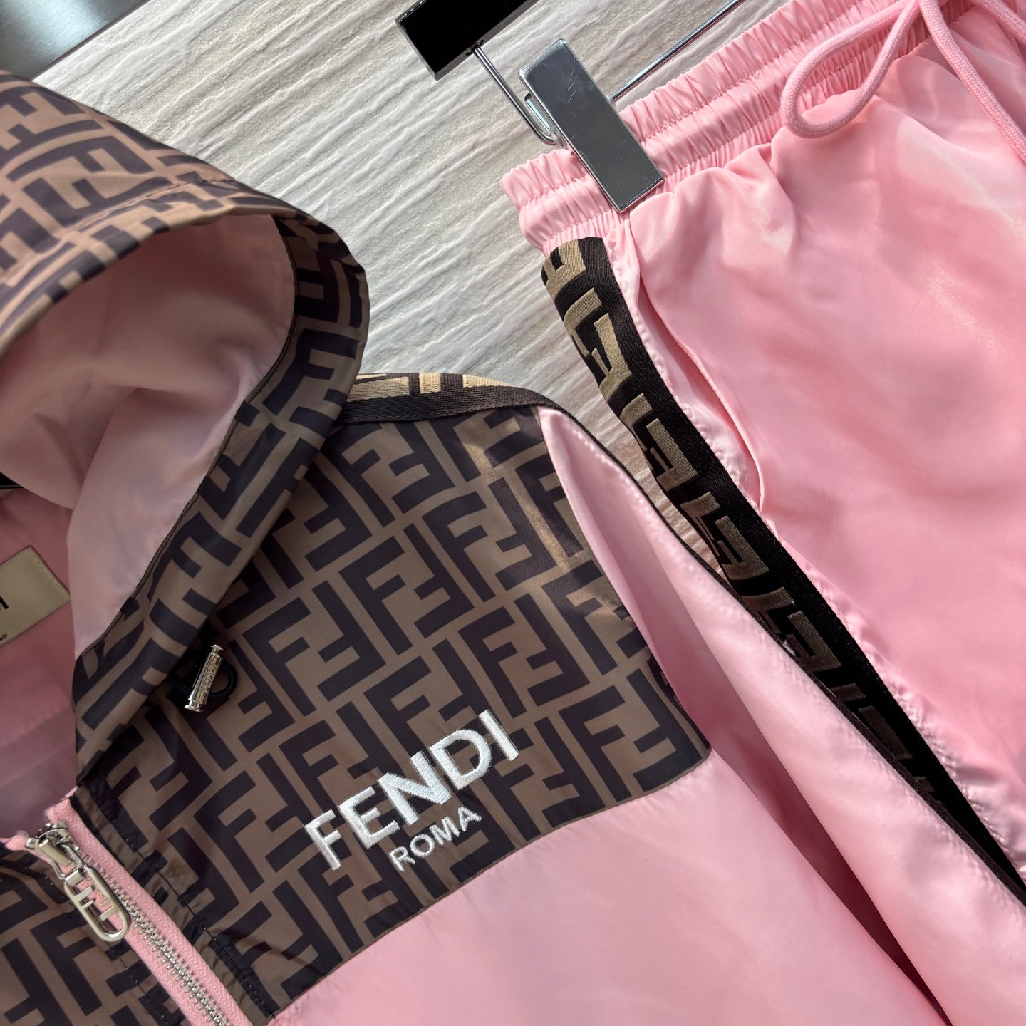 FED* 25SS Hooded Zipper Jacket + Shorts Set