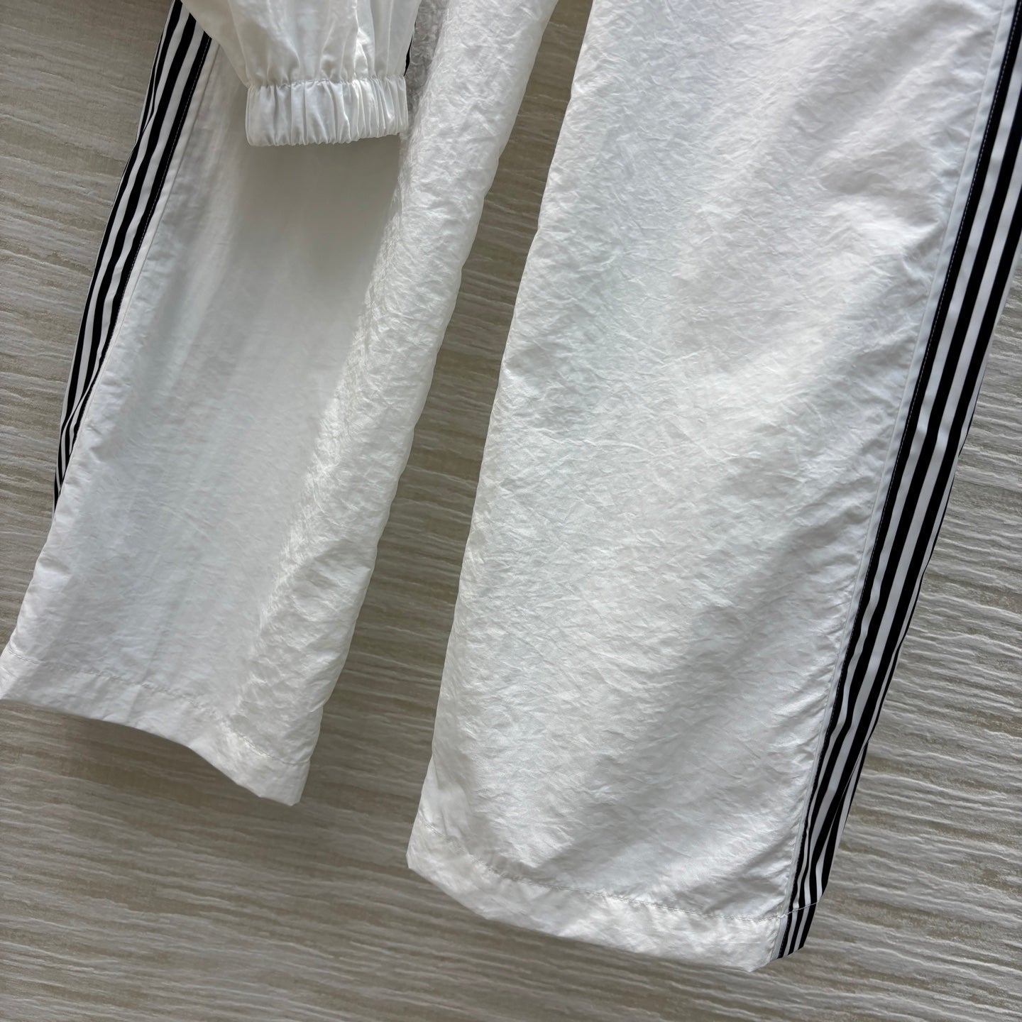 Dio* 25SS Hooded Zipper Jacket + Casual Pants