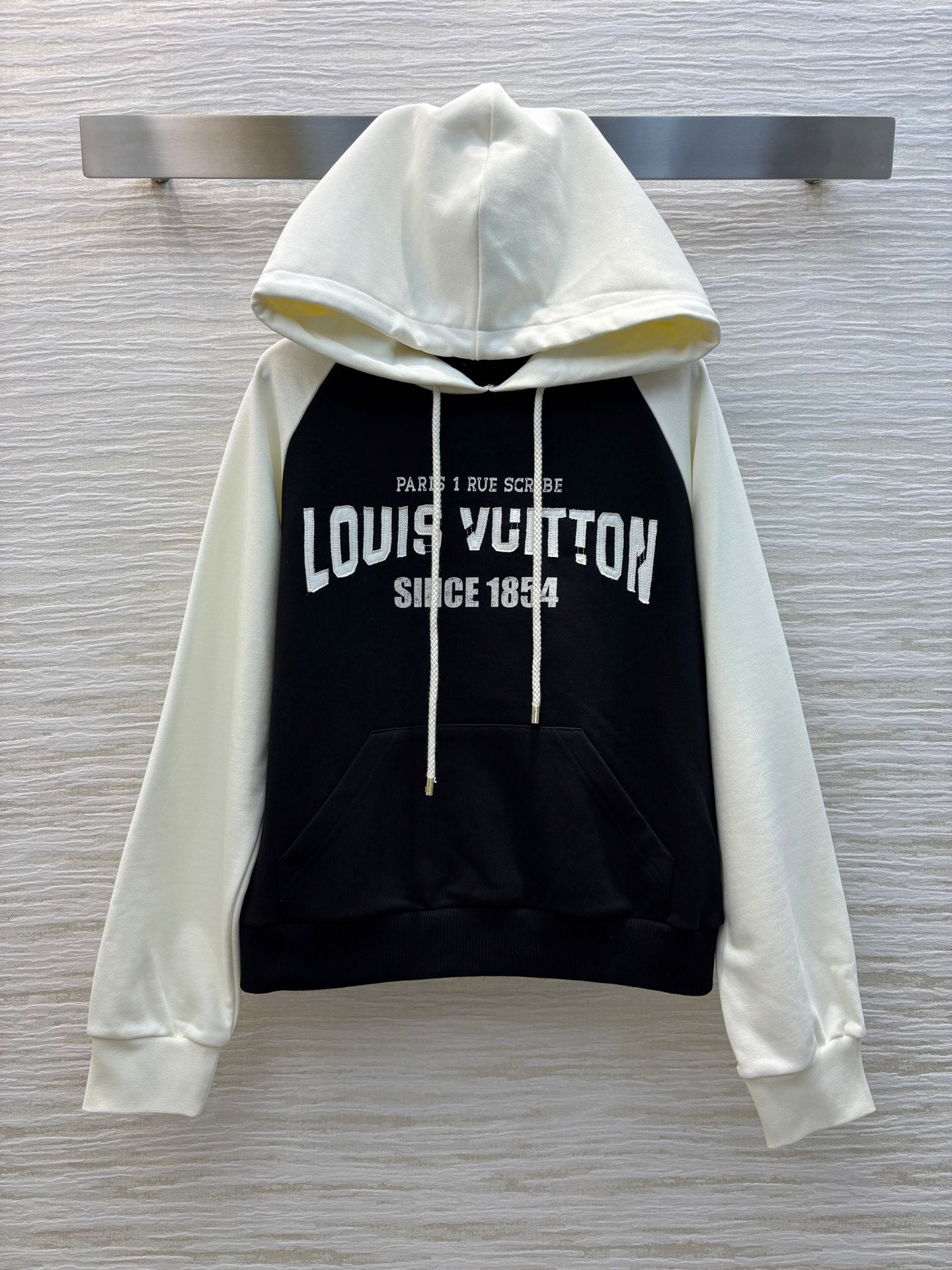 LOU* 25SS Hoodie