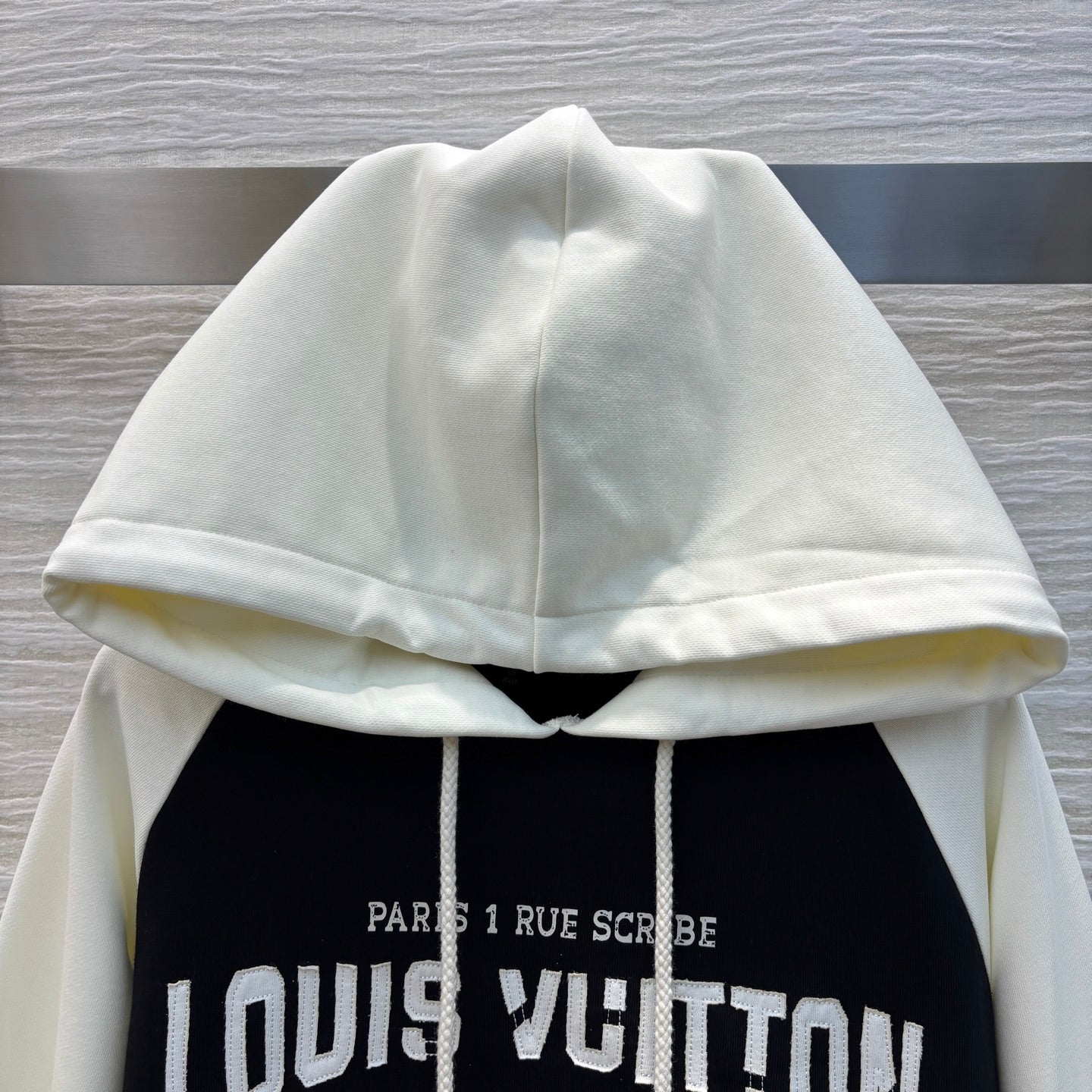 LOU* 25SS Hoodie