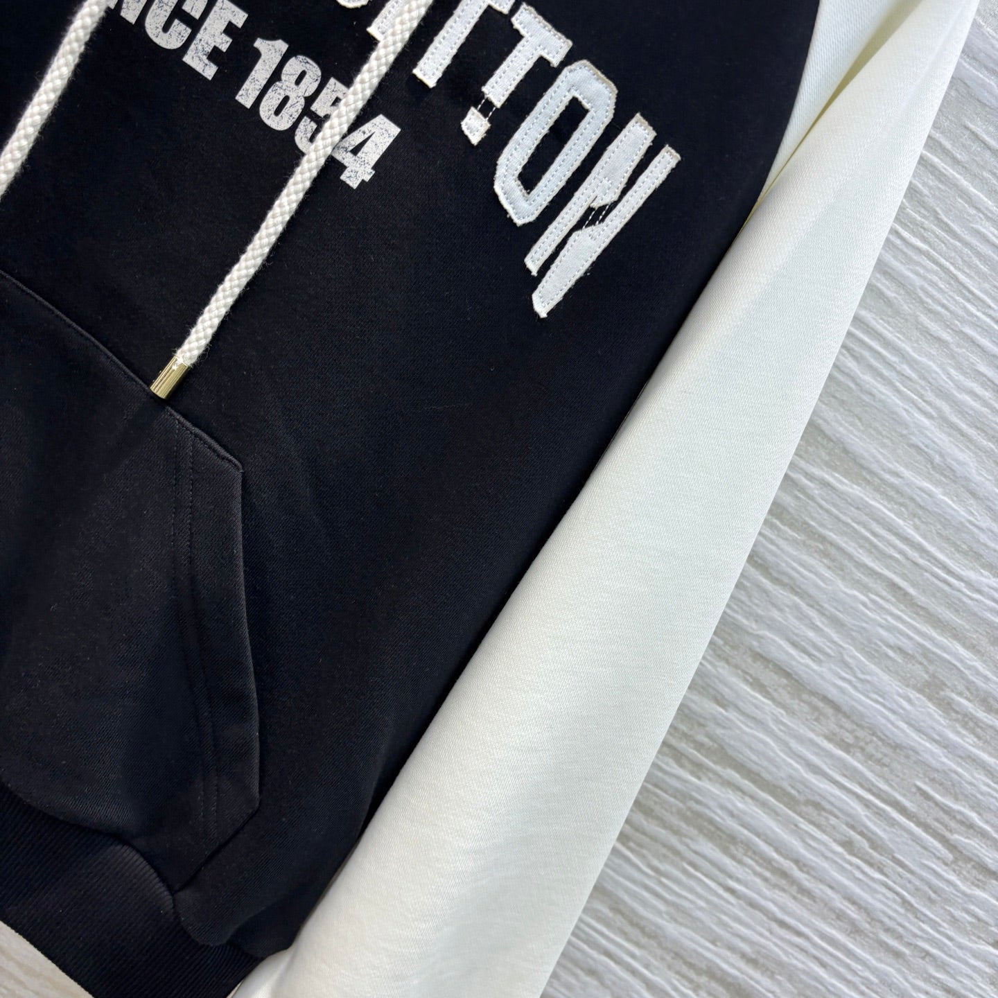 LOU* 25SS Hoodie