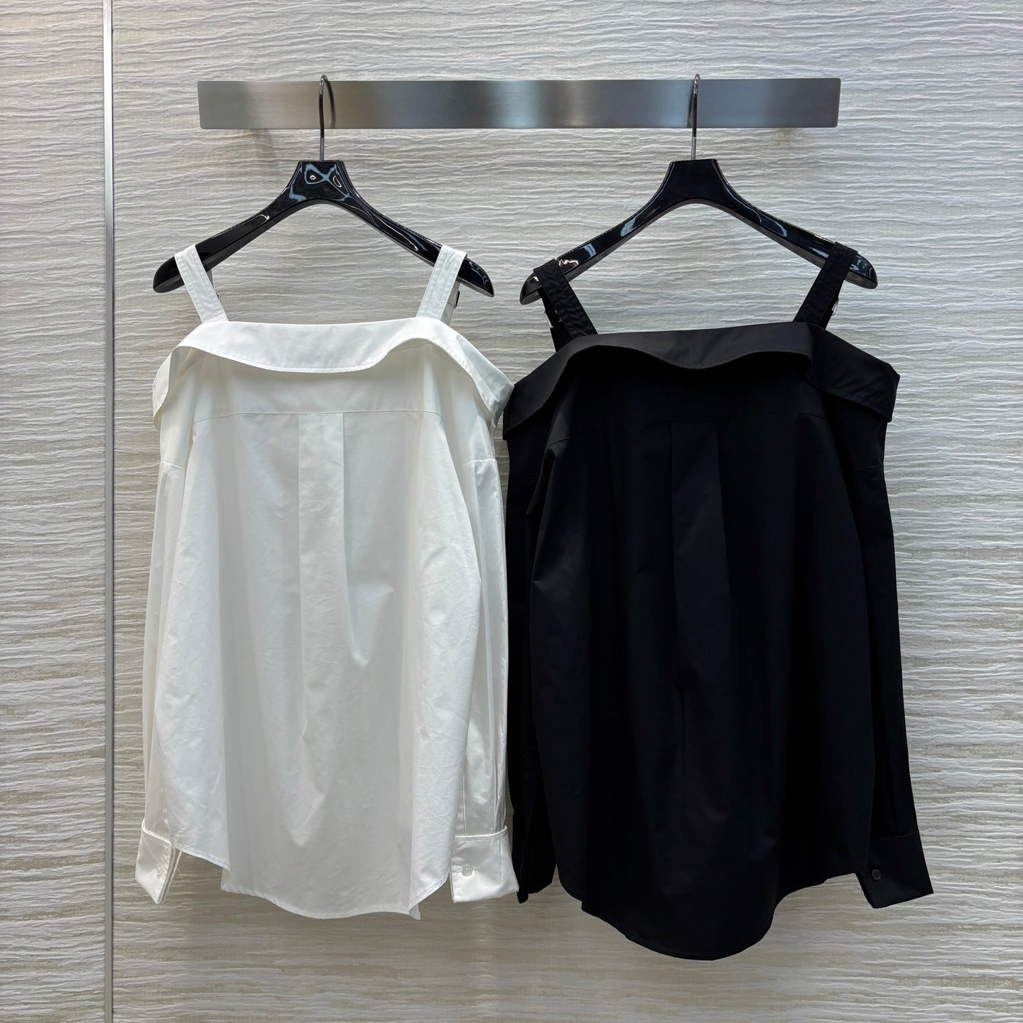 DIO* 25SS one-shoulder shirt