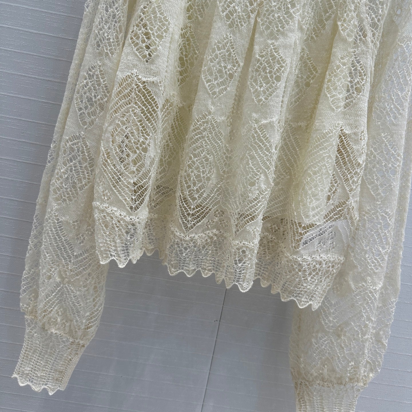 DIO* 25SS high collar hollow lace 2-piece set