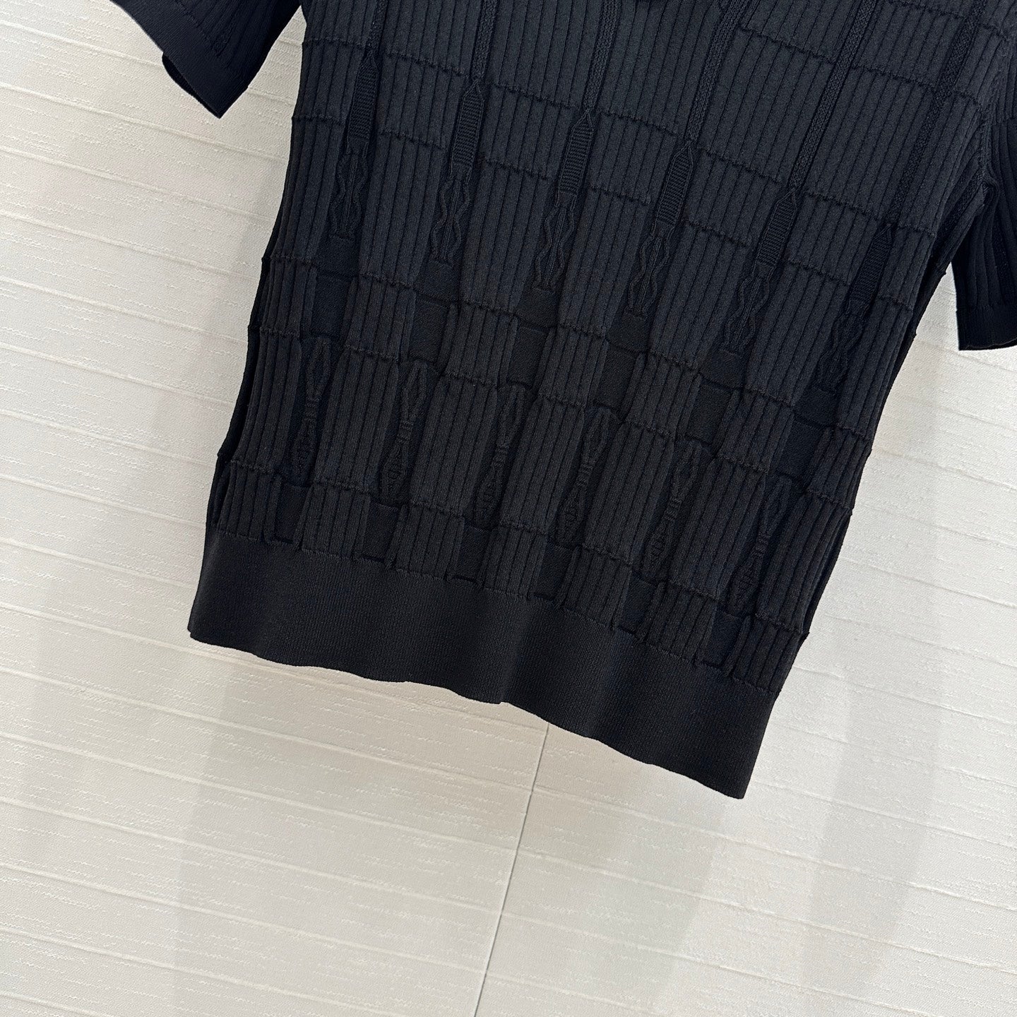 Hermè*25SS embossed jacquard knitted top