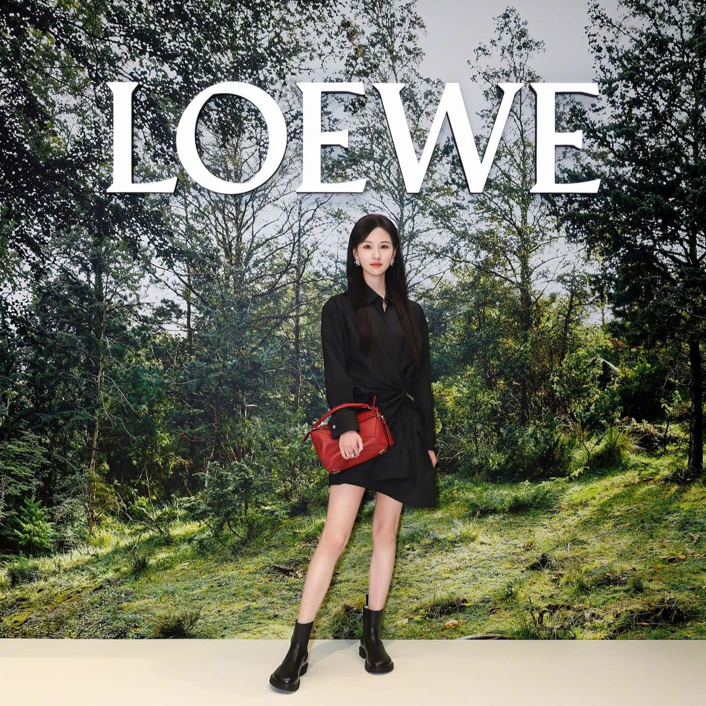 LOEW* 25SS Pleated Tie Shirt Dress