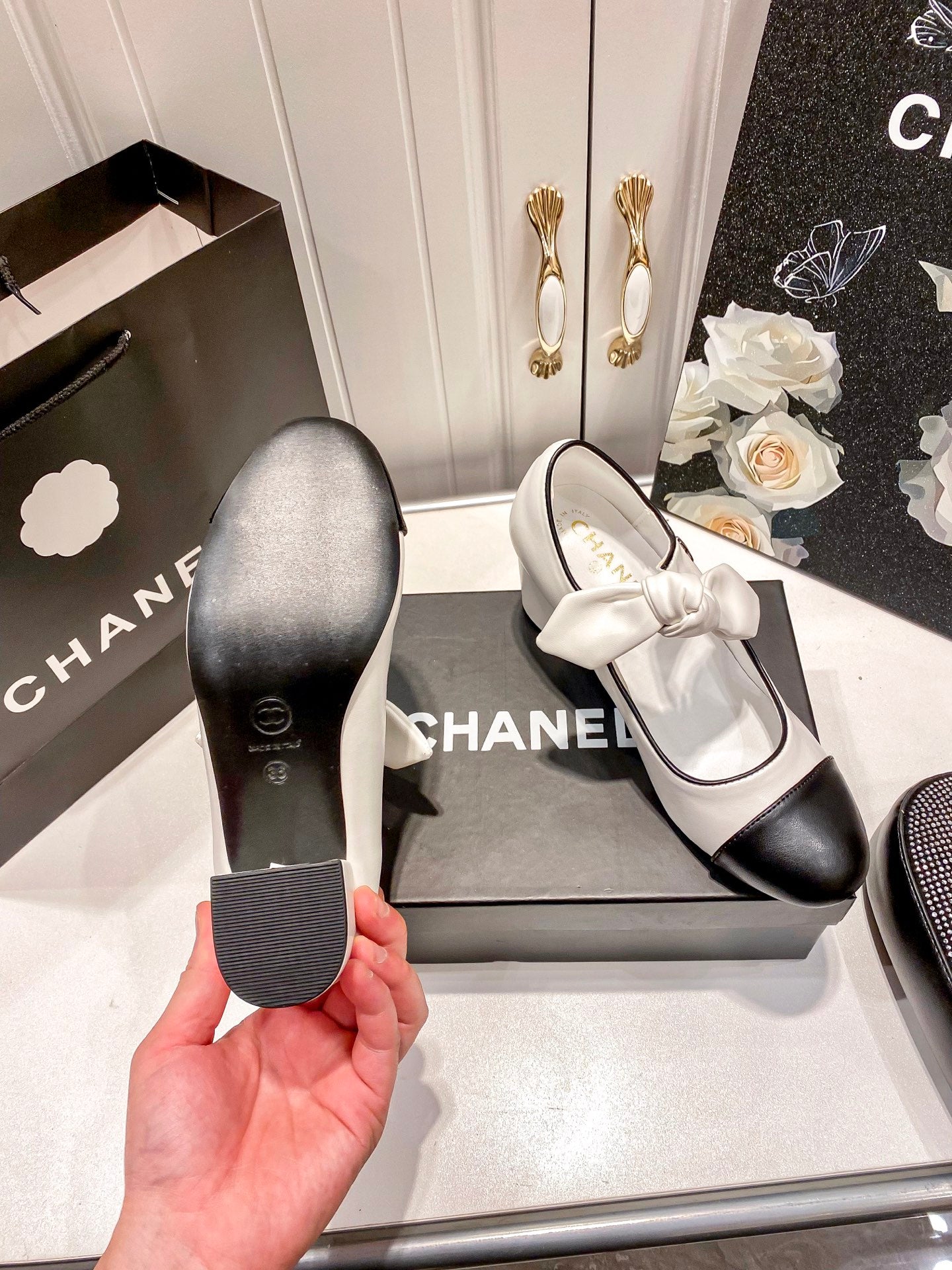 CHA* 25 new block heel shoes