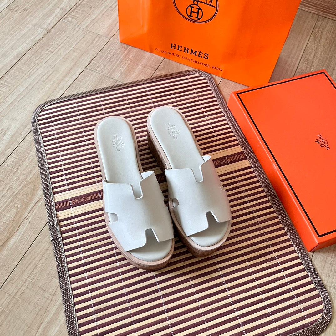 Herm* Wedge Slides