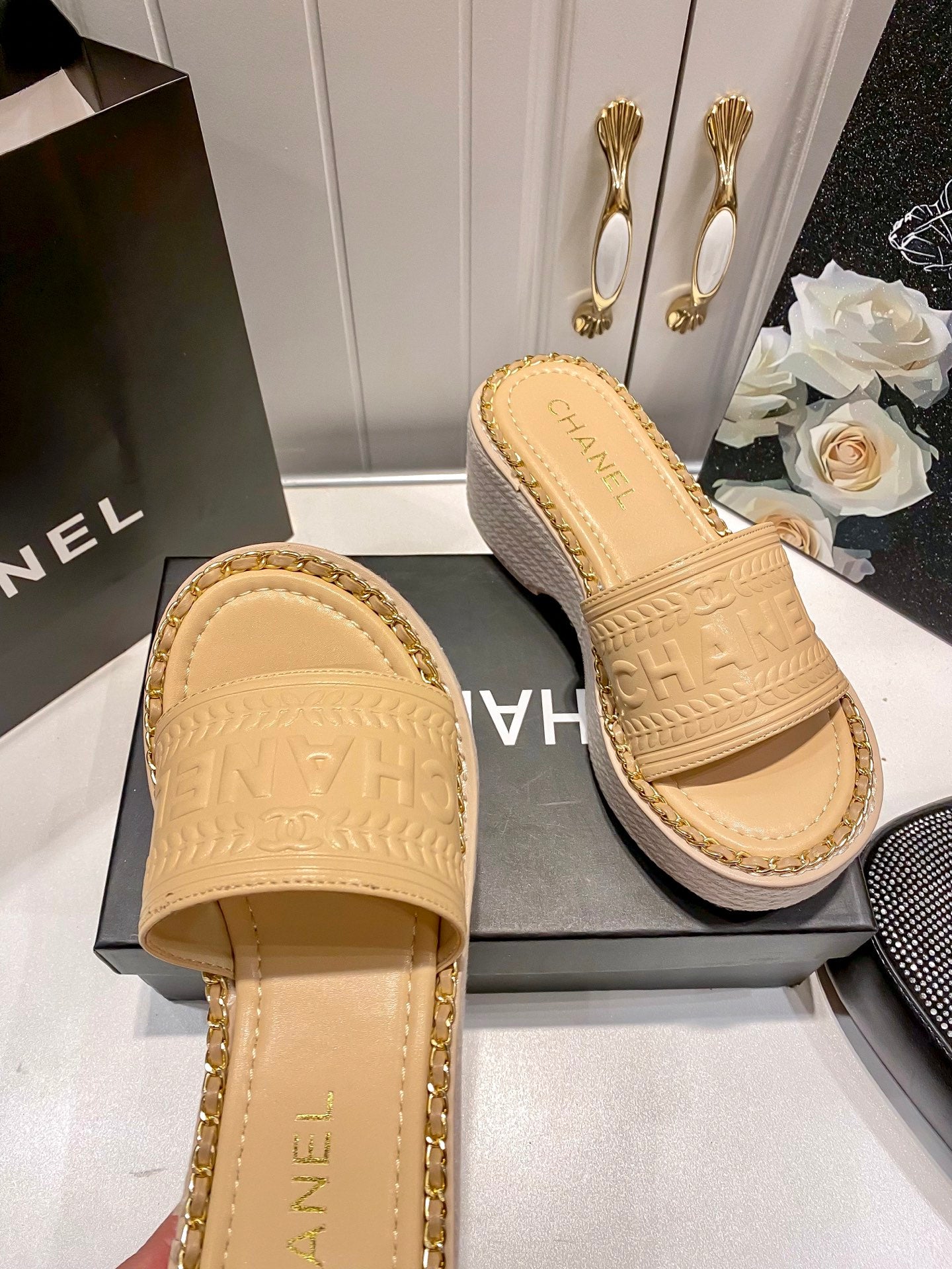 CHAN* 25 Platform Slippers
