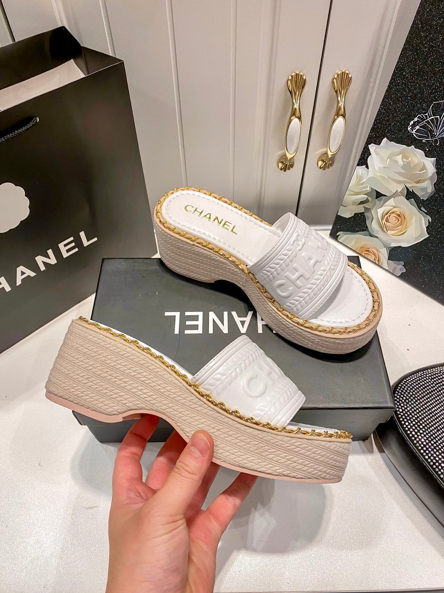 CHAN* 25 Platform Slippers