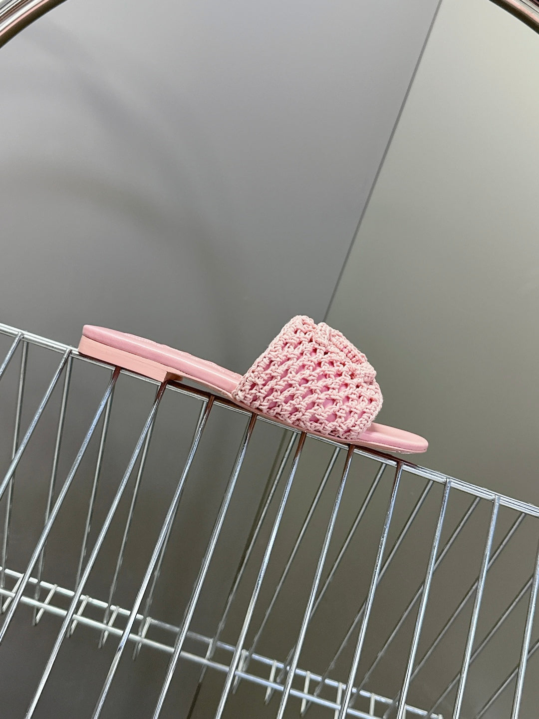 CHAN* 25SS Woven Slippers VIP