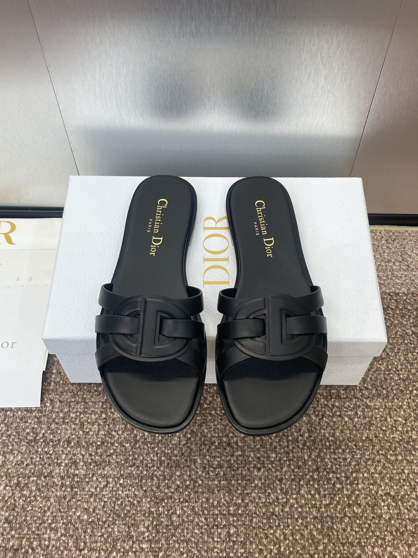 DIO* 25SS hollow cross slippers VIP