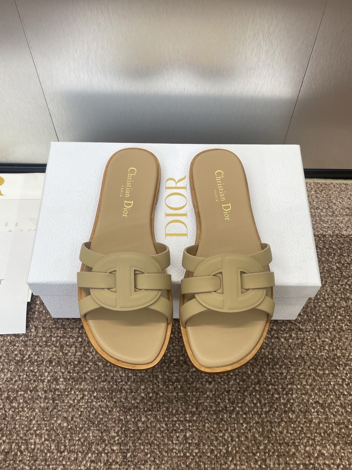DIO* 25SS hollow cross slippers VIP