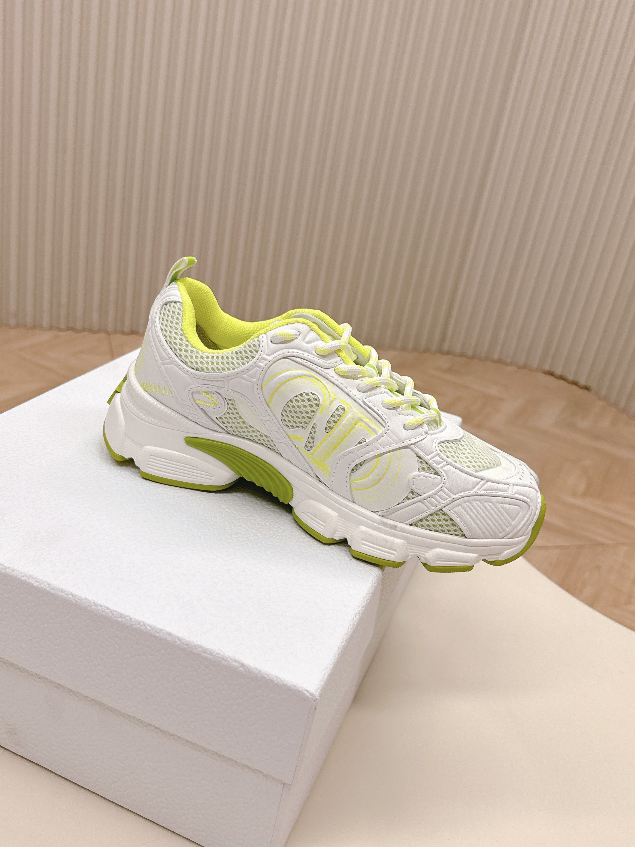 DIO* 25SS casual sports shoes VIP