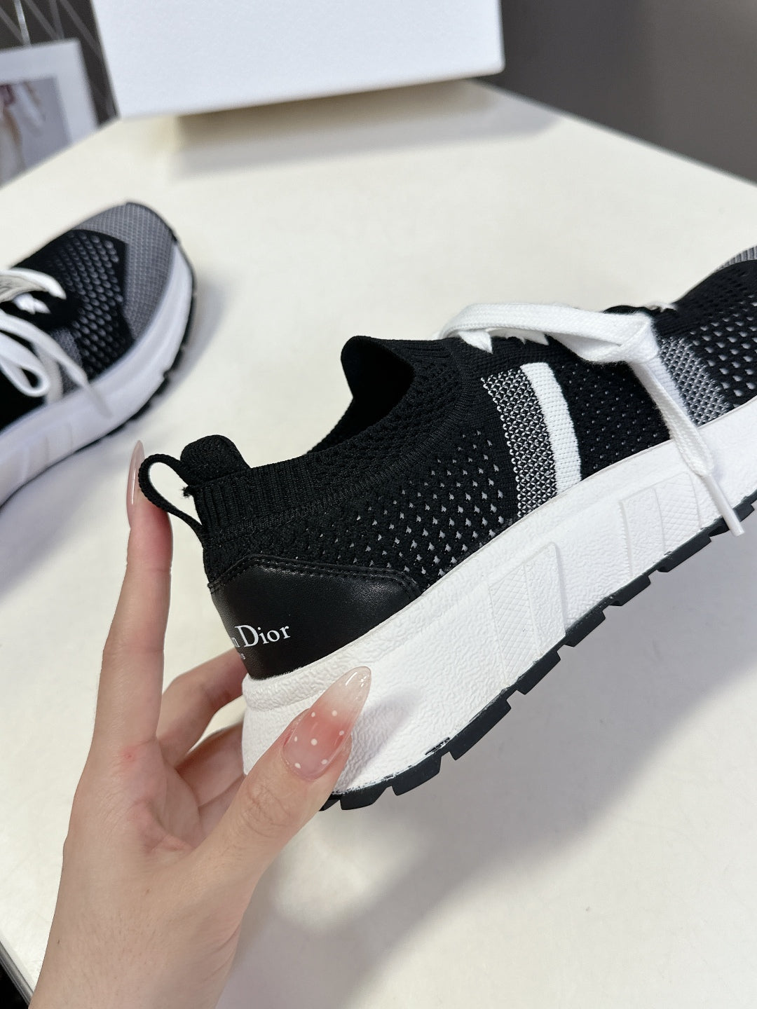 DIO* 25SS Knitted Sneakers VIP