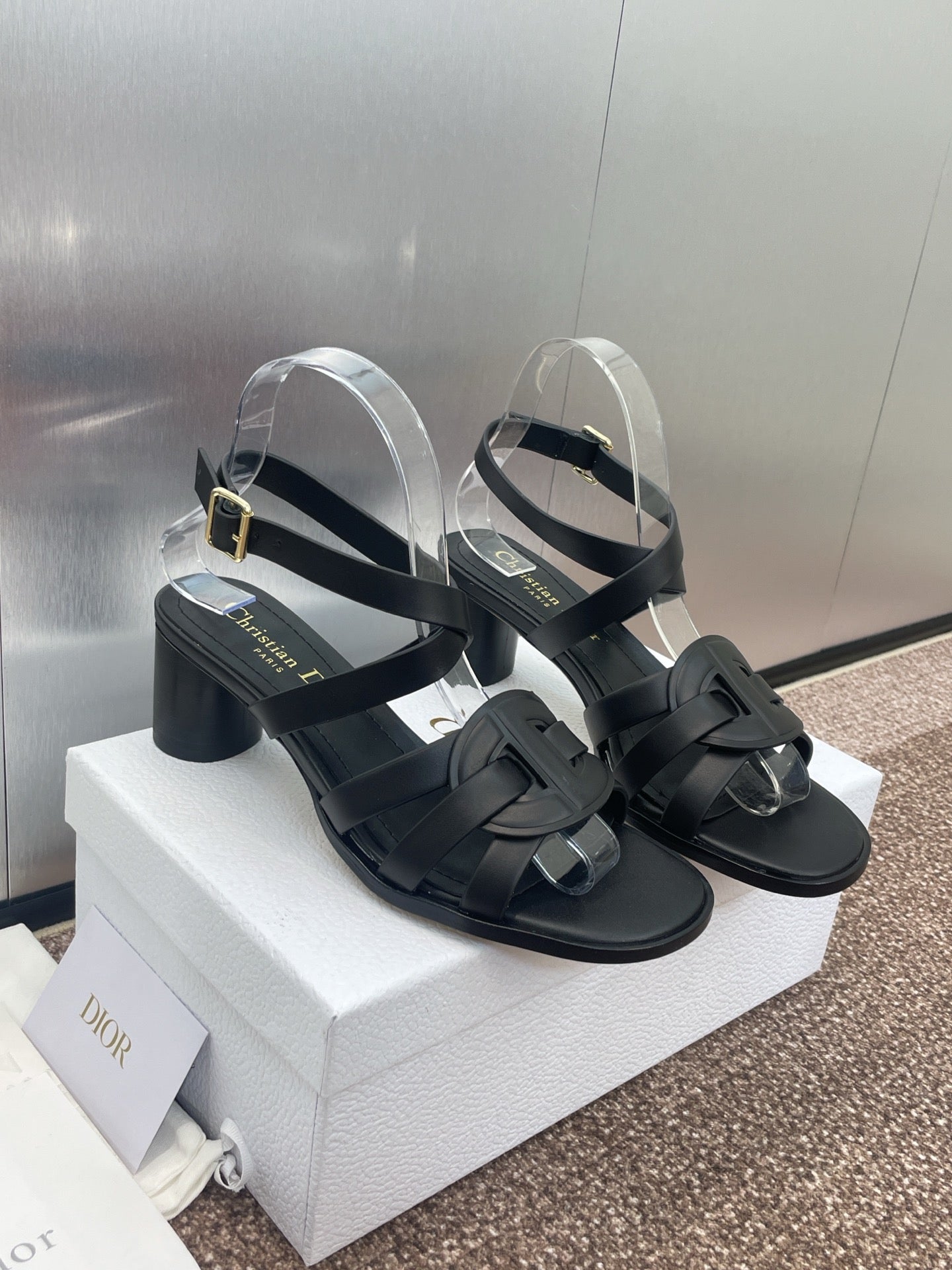 DIO* 25SSCD lettering high-heeled sandals VIP