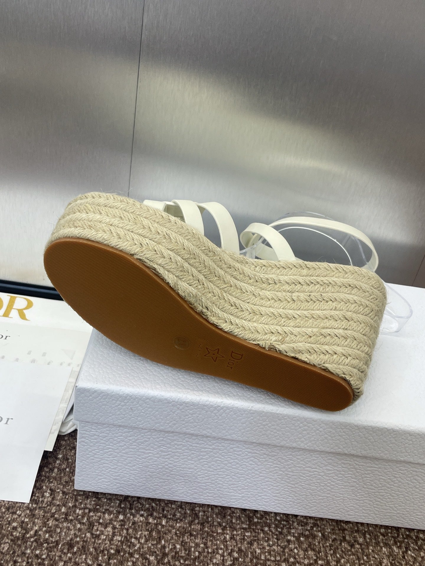 DIO* 25SSCD letter wedge sandals VIP