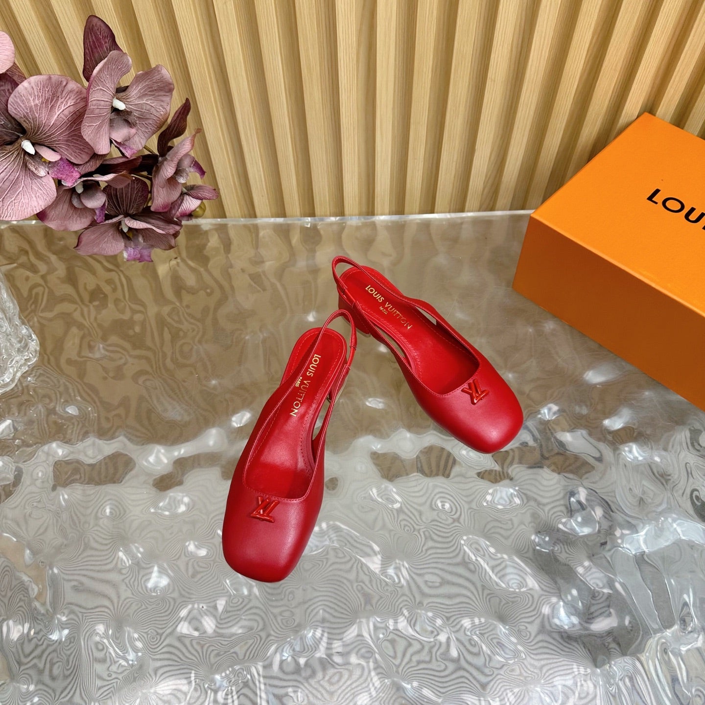 LOU* 25SS vintage sandals VIP