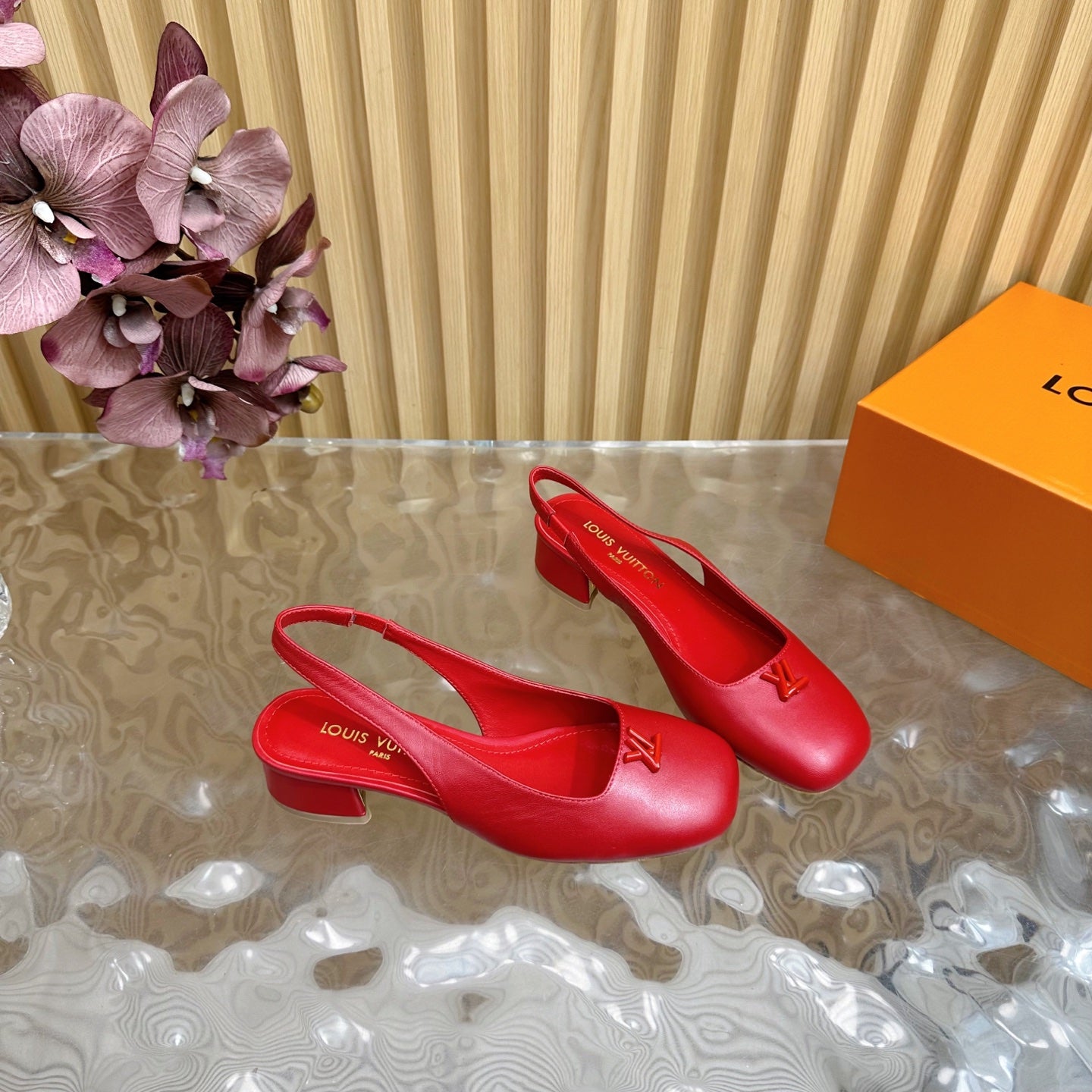 LOU* 25SS vintage sandals VIP