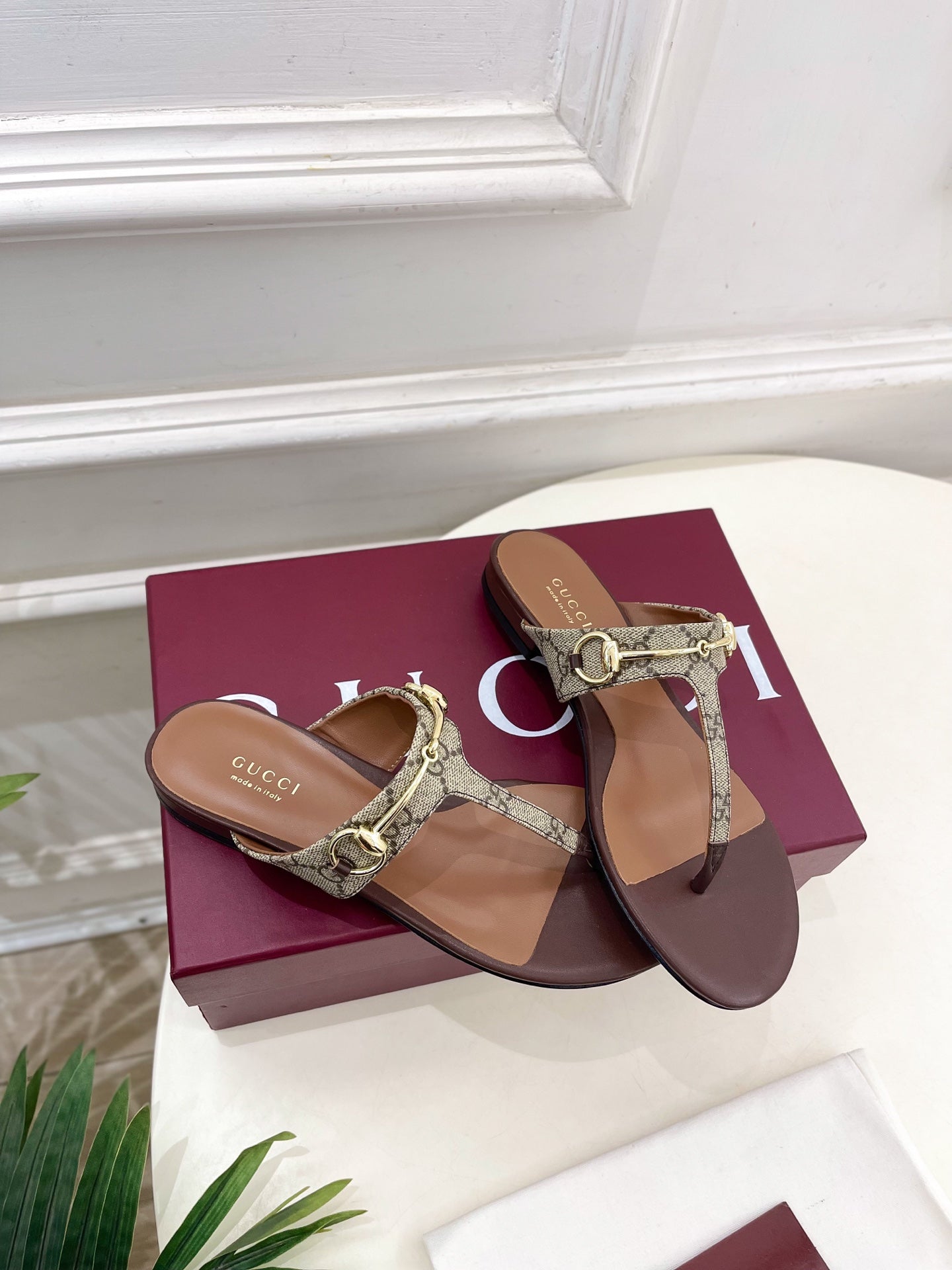 GU* 25SS Flip Flops VIP