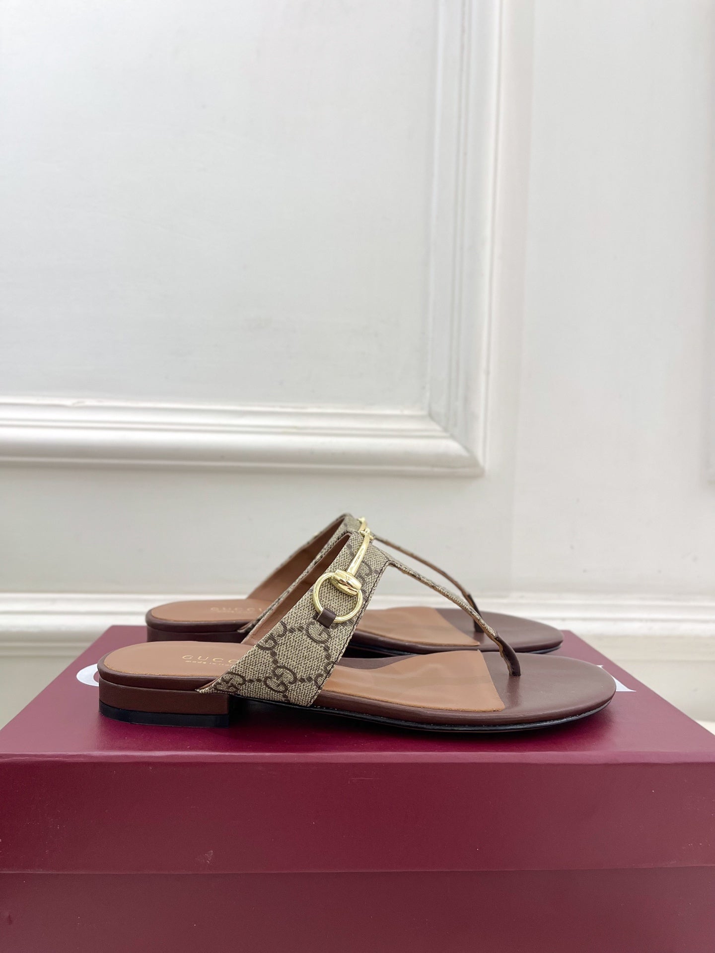 GU* 25SS Flip Flops VIP