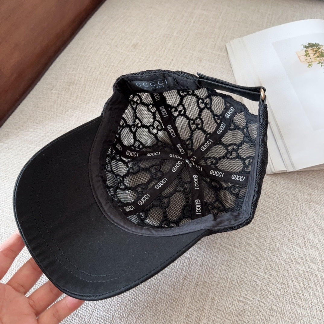 GU* 25SS Embroidered Baseball Cap