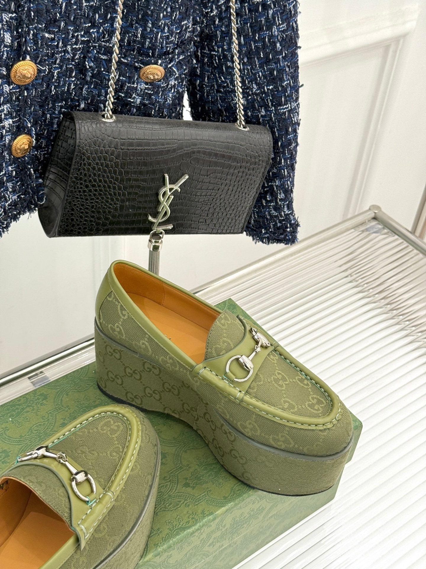 GUC* 25SS Platform Loafers VIP