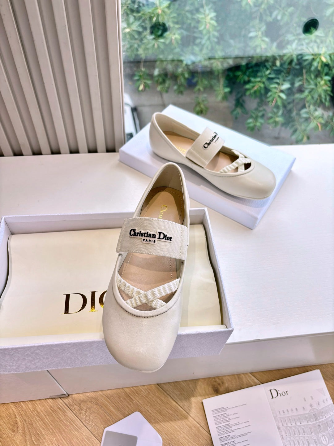 DIO* 25SS Loafers VIP