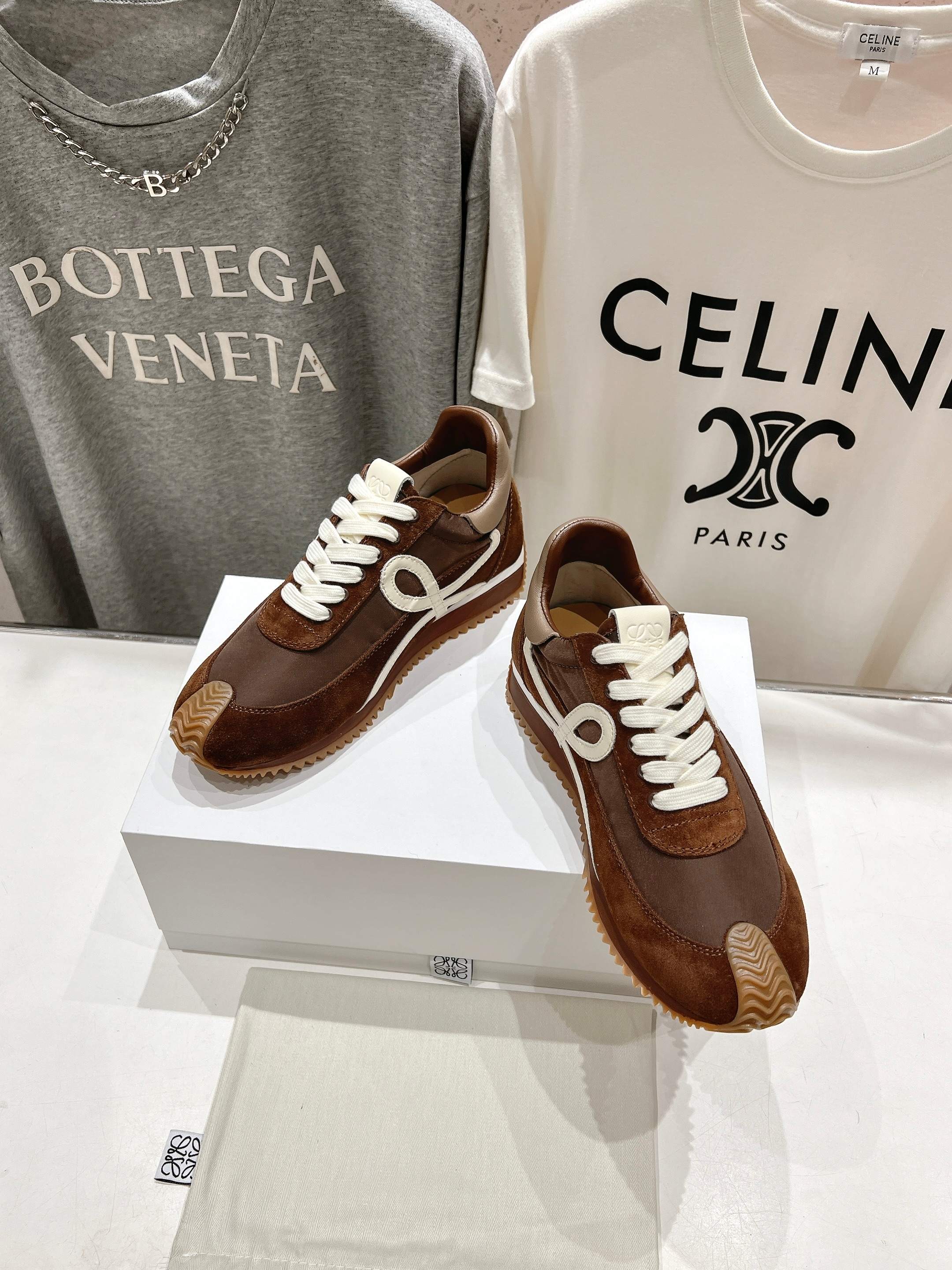 Loe* 25SS sneakers VIP