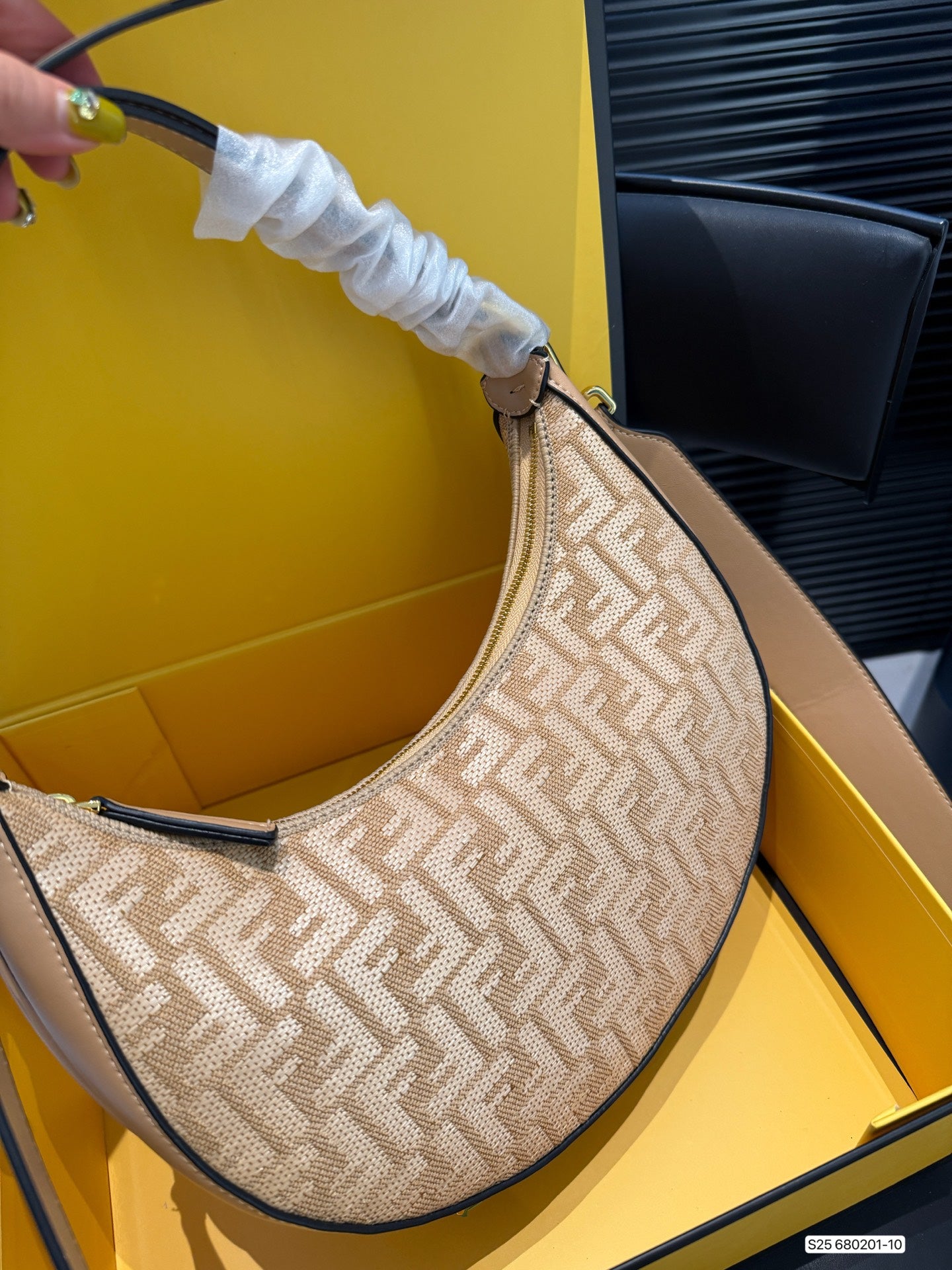 Fen *25SS Underarm Bag