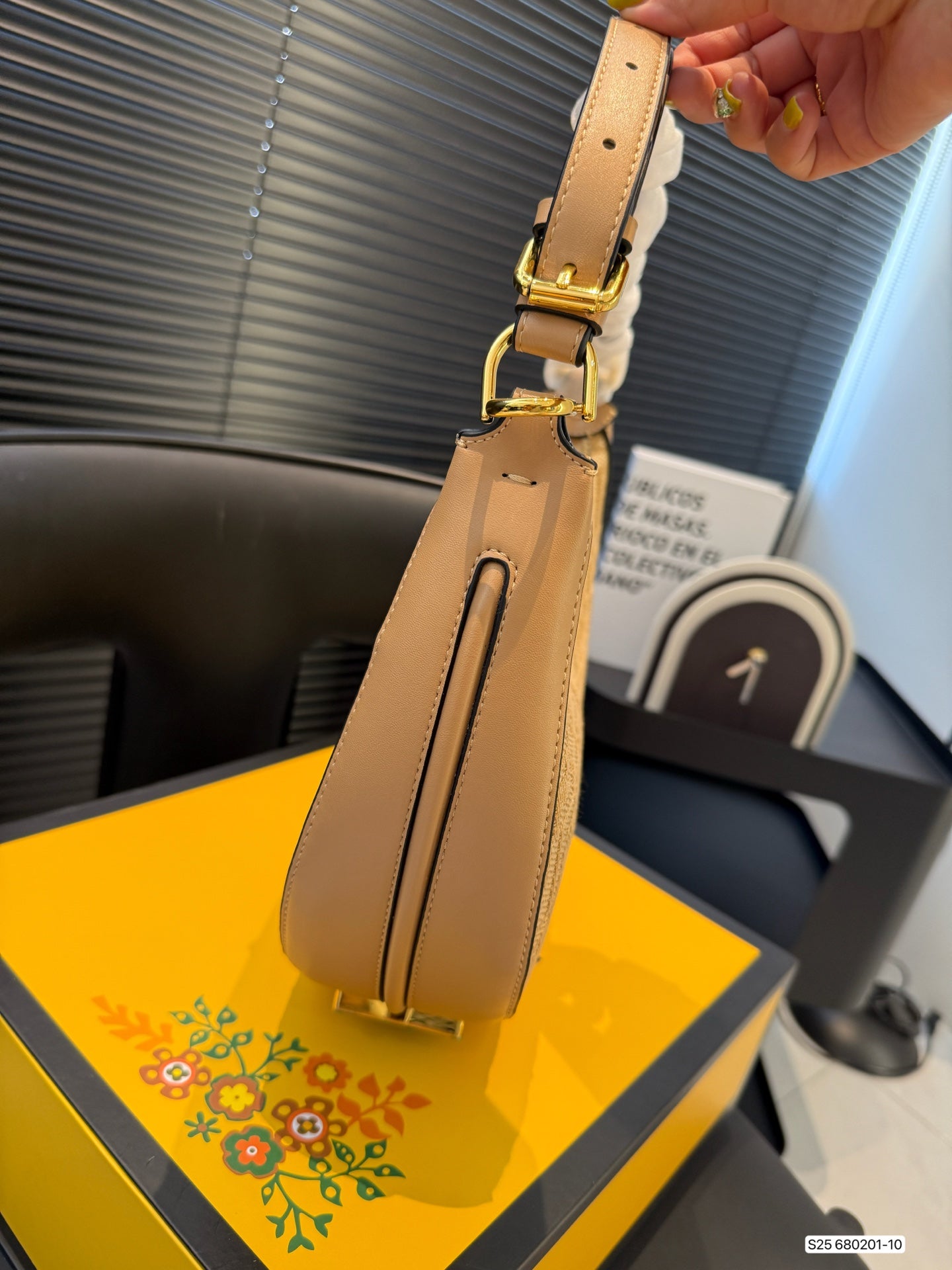 Fen *25SS Underarm Bag