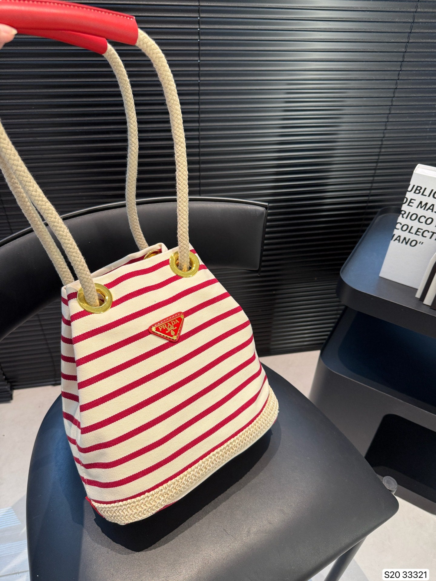 PRA* 25SS Bucket Bag